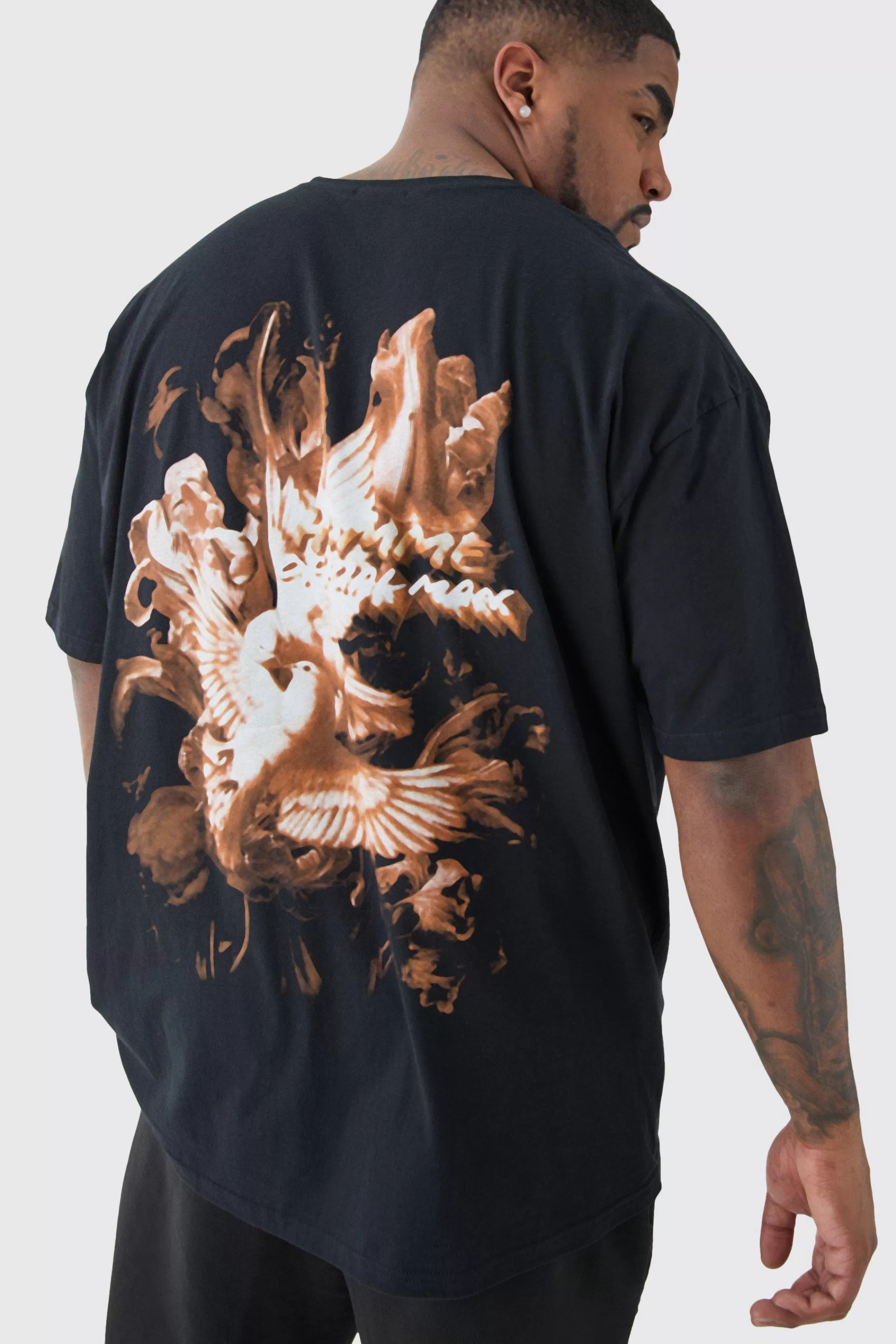 boohooMAN Plus Oversized Official Dove Back Print T-shirt In | UK black New