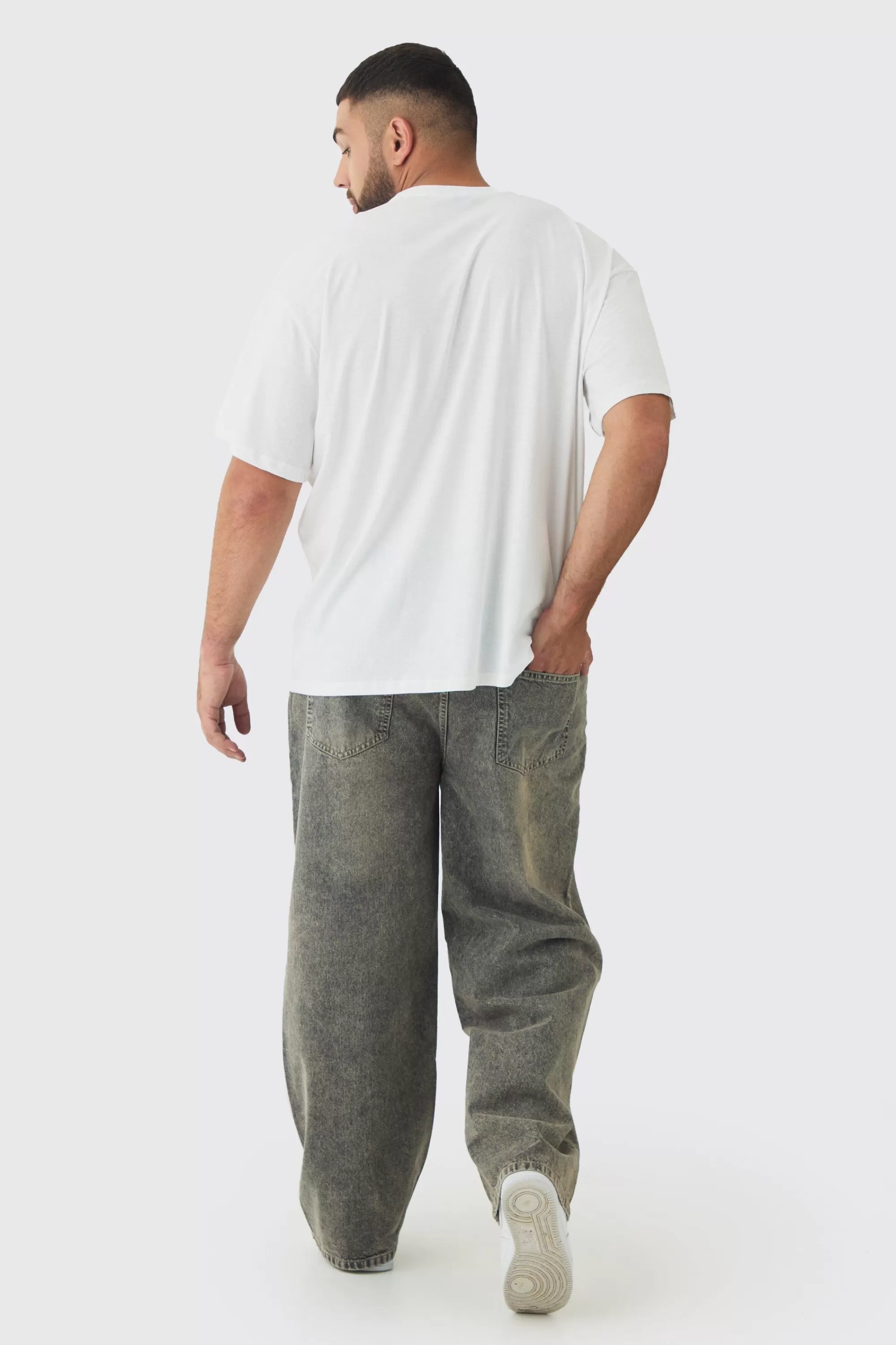 boohooMAN Plus Oversized Renaissance Money Print T-Shirt | UK white Clearance