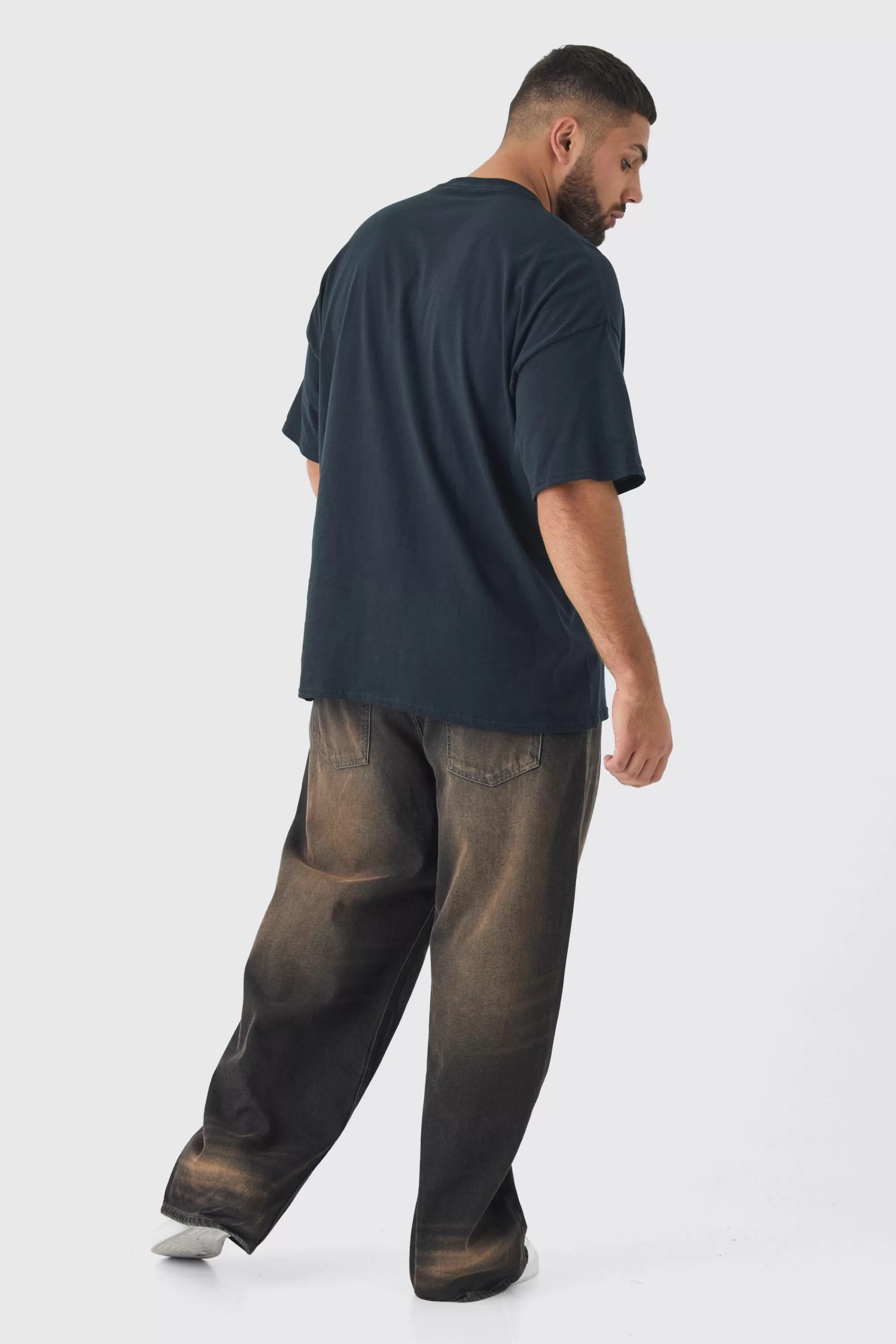 boohooMAN Plus Oversized Sublime Band License Print T-Shirt | UK black New