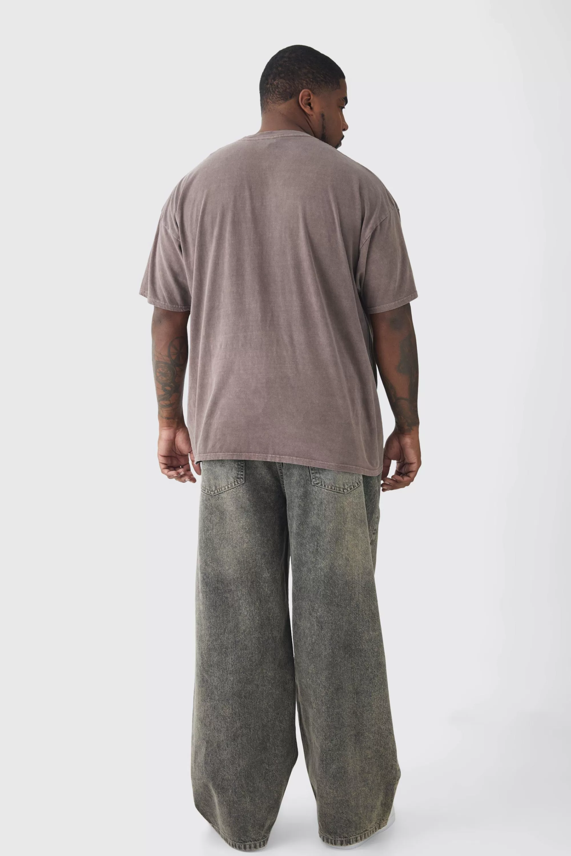 boohooMAN Plus Oversized Washed Wyoming Print T-shirt | UK chocolate Outlet