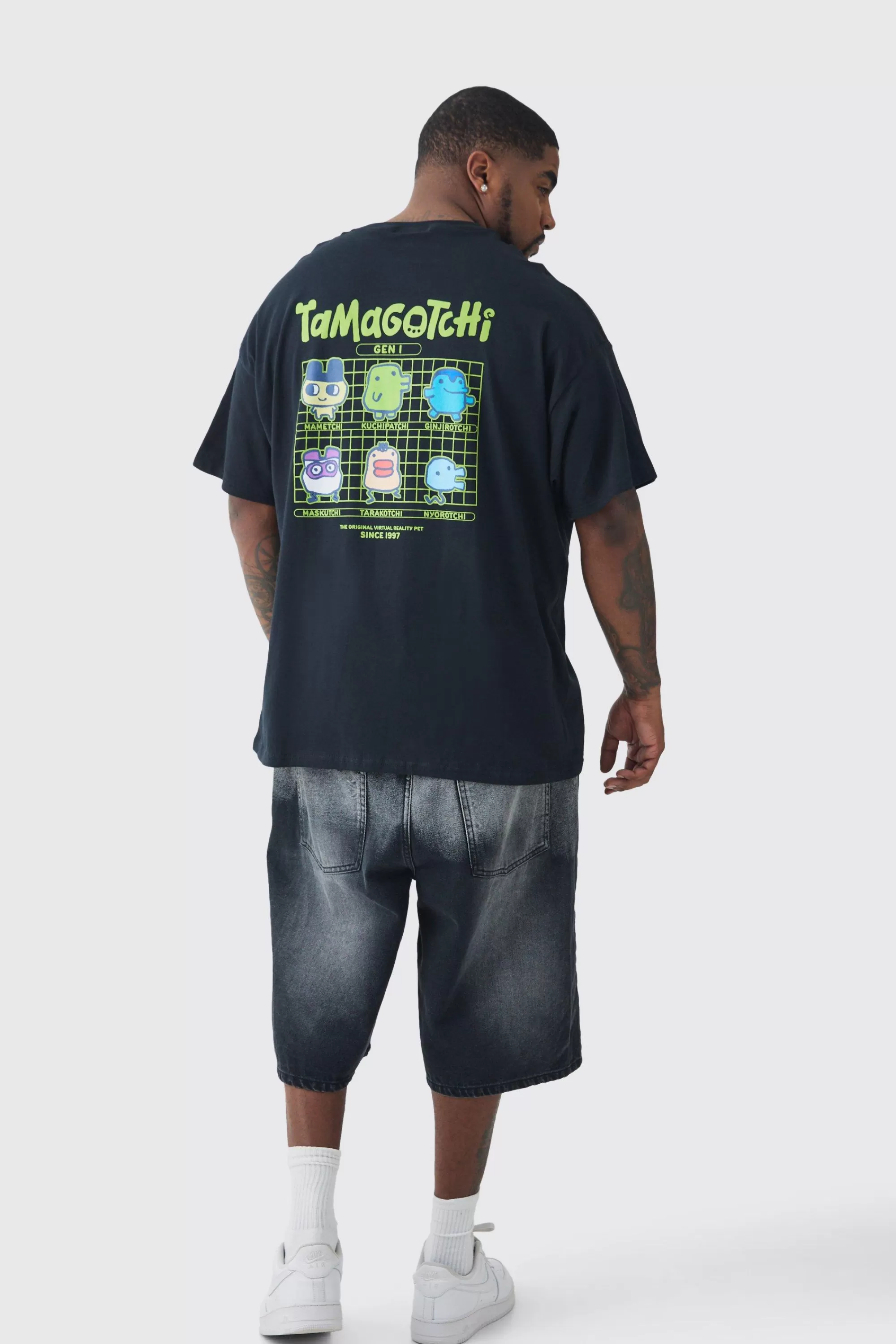 boohooMAN Plus Tamogotchi Back Print License T-shirt In | UK black Flash Sale