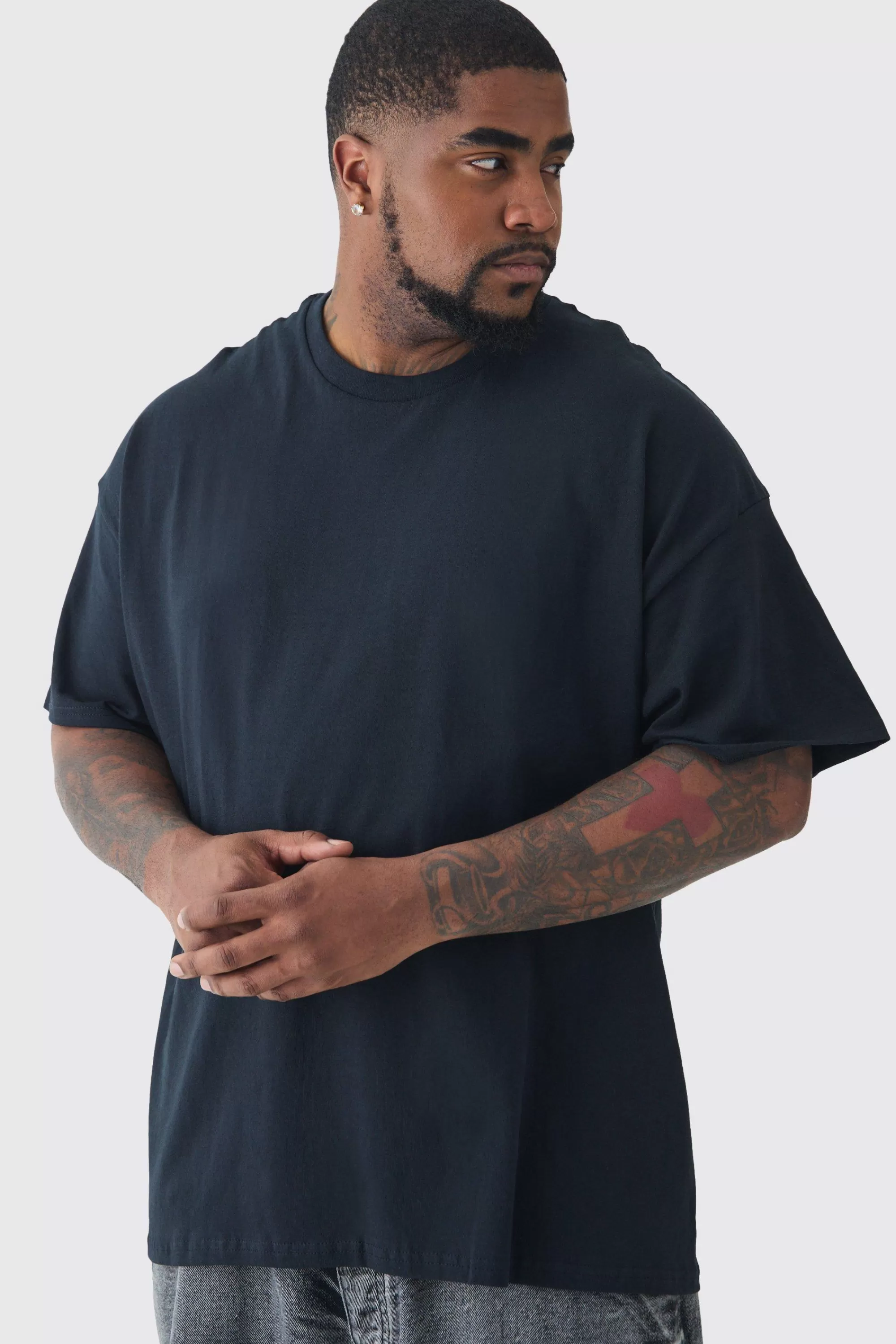 boohooMAN Plus Tamogotchi Back Print License T-shirt In | UK black Flash Sale