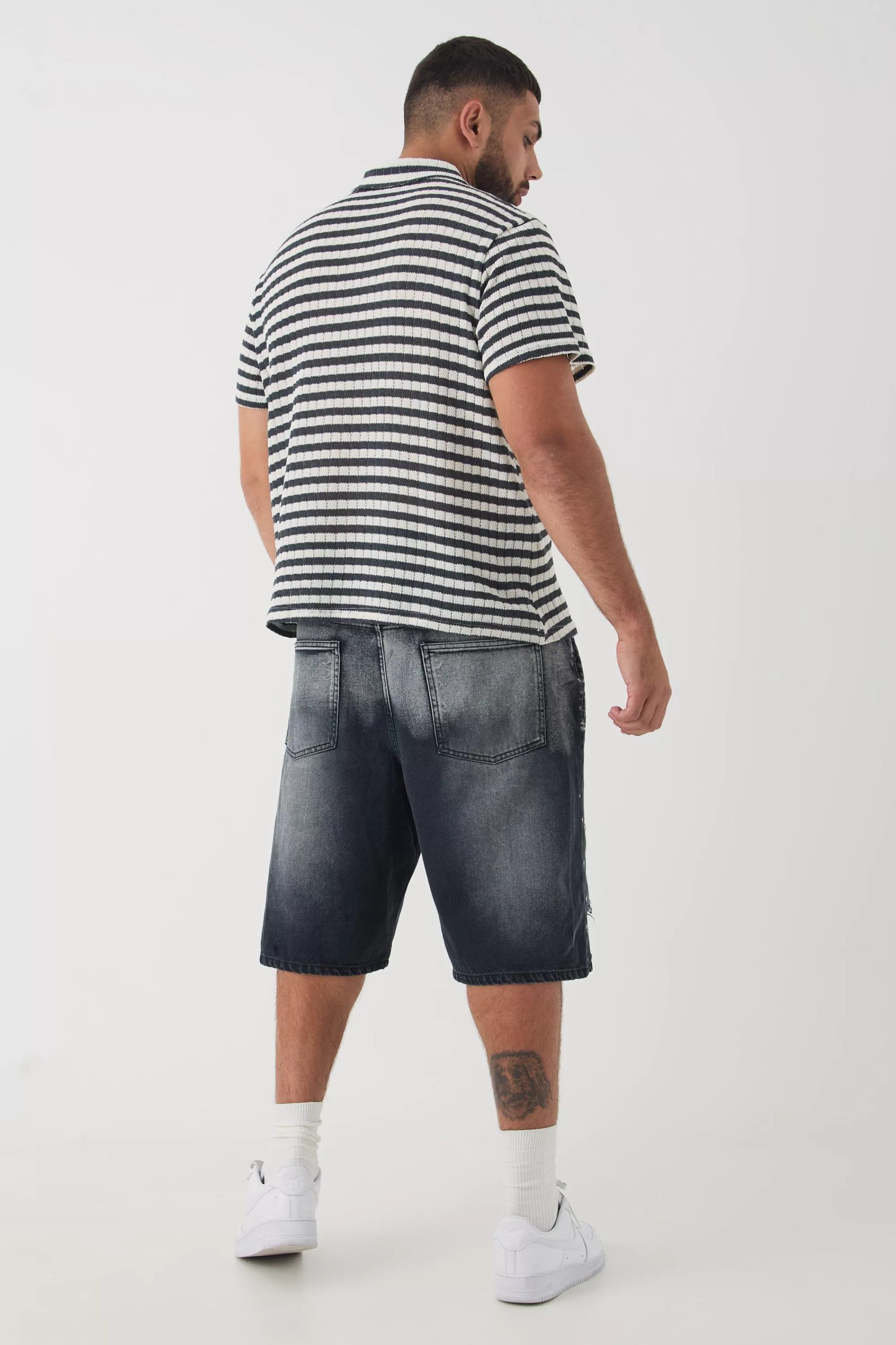boohooMAN Plus Textured Stripe Polo | UK charcoal Discount