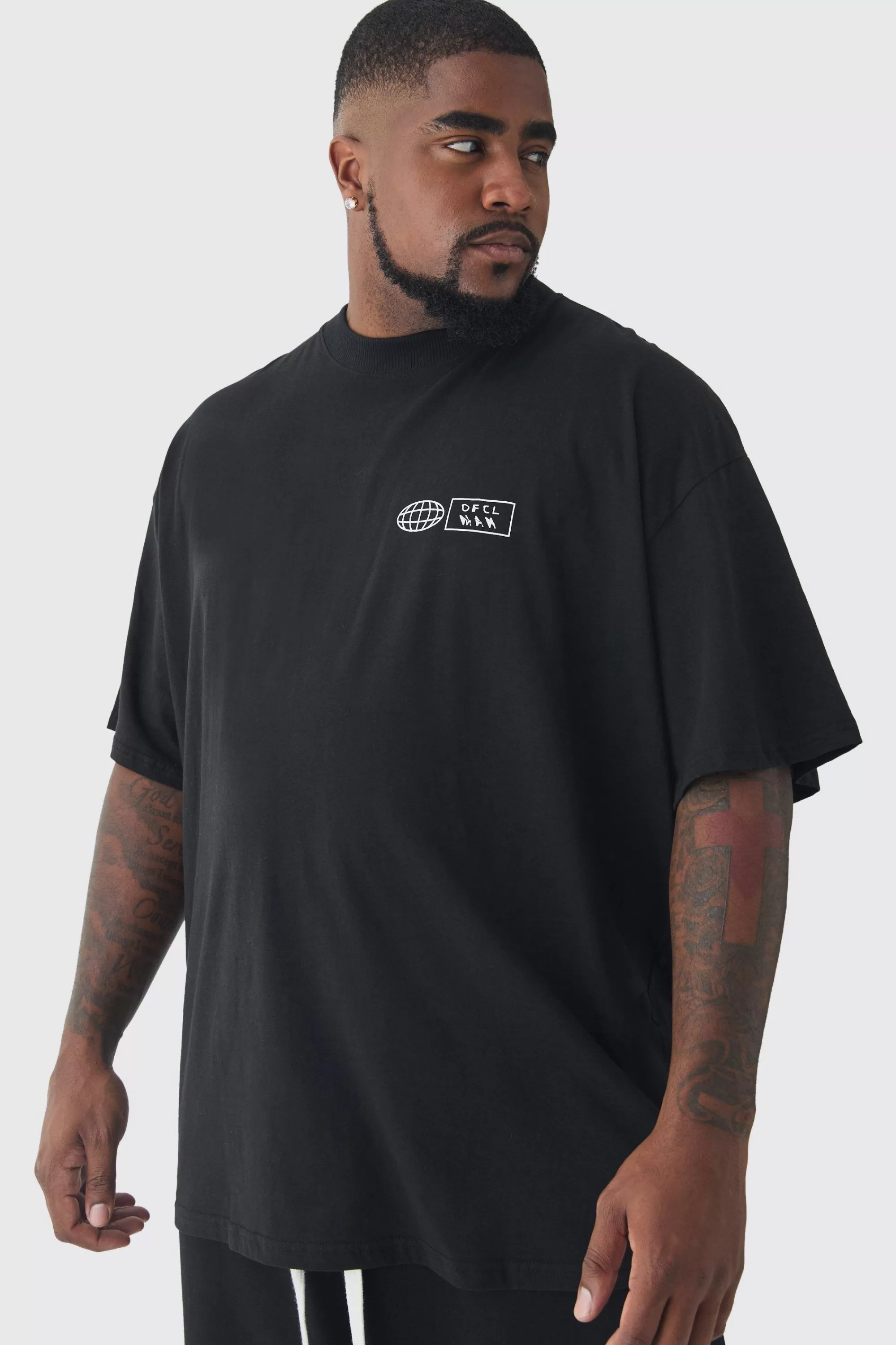 boohooMAN Plus Worldwide Abstract Graphic Extended Neck T-Shirt | UK black Outlet