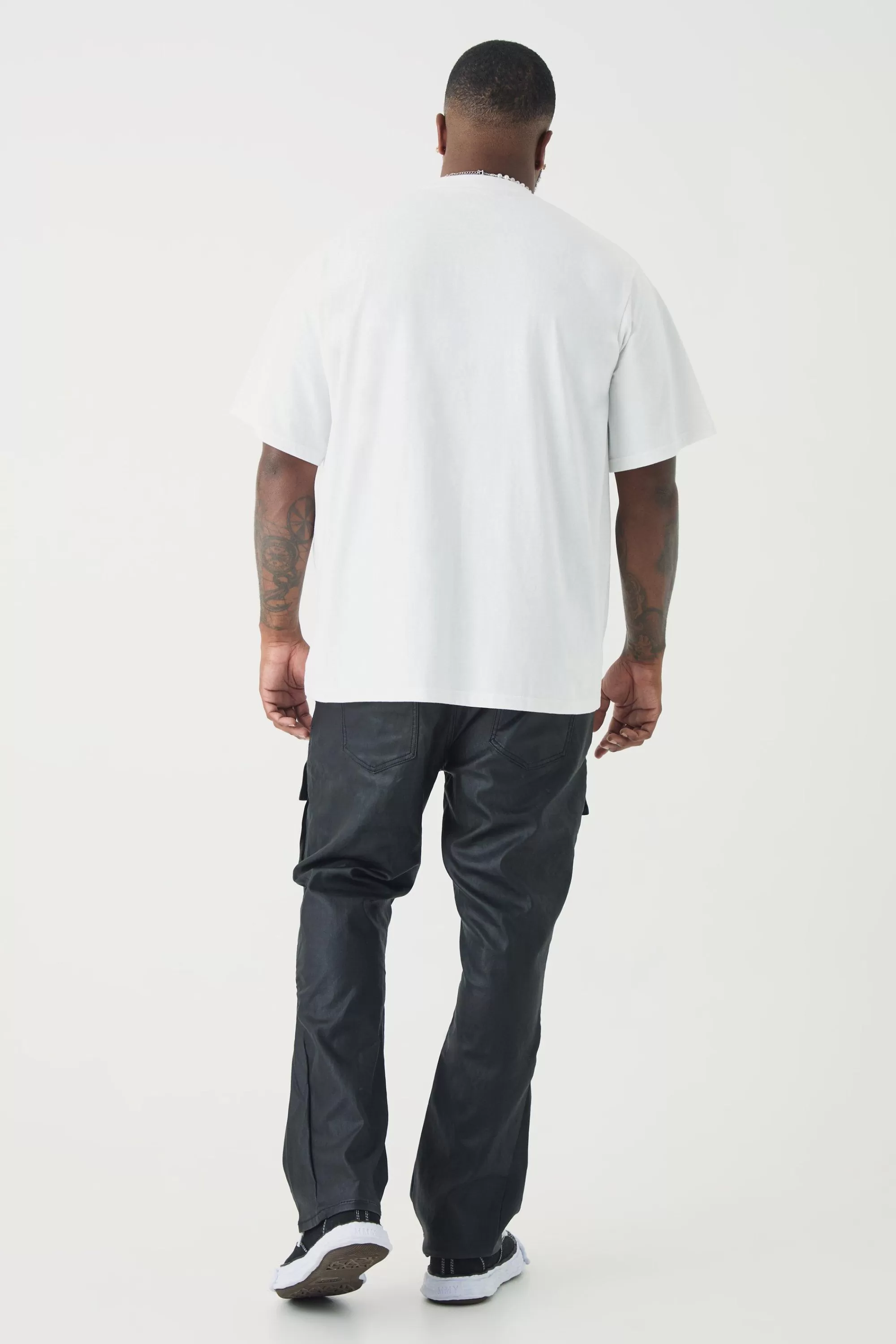 boohooMAN Plus Worldwide Debossed T-shirt In | UK white Best