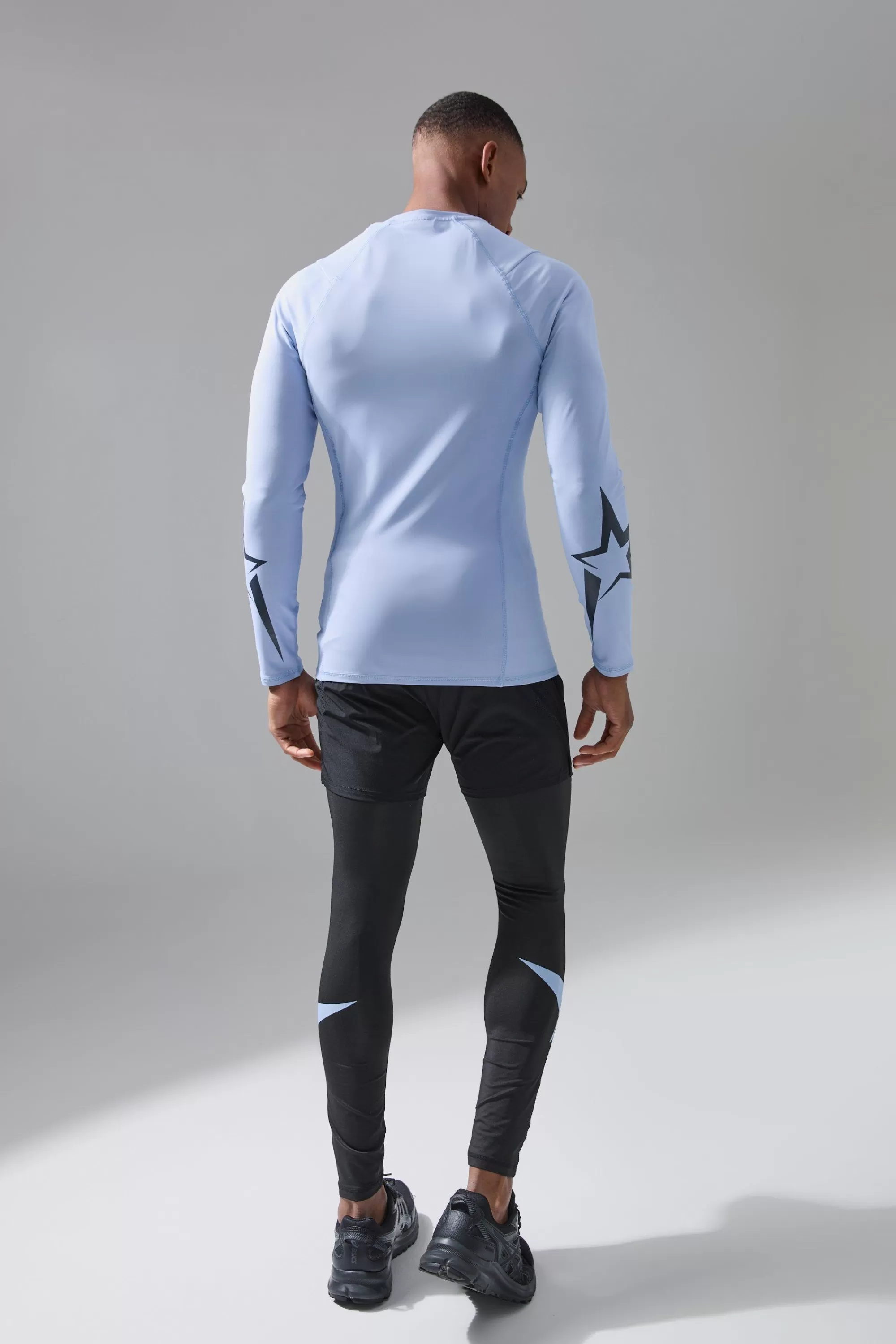 boohooMAN P-Star Active Muscle Fit Base Layer Star Print T-shirt | UK light blue Flash Sale