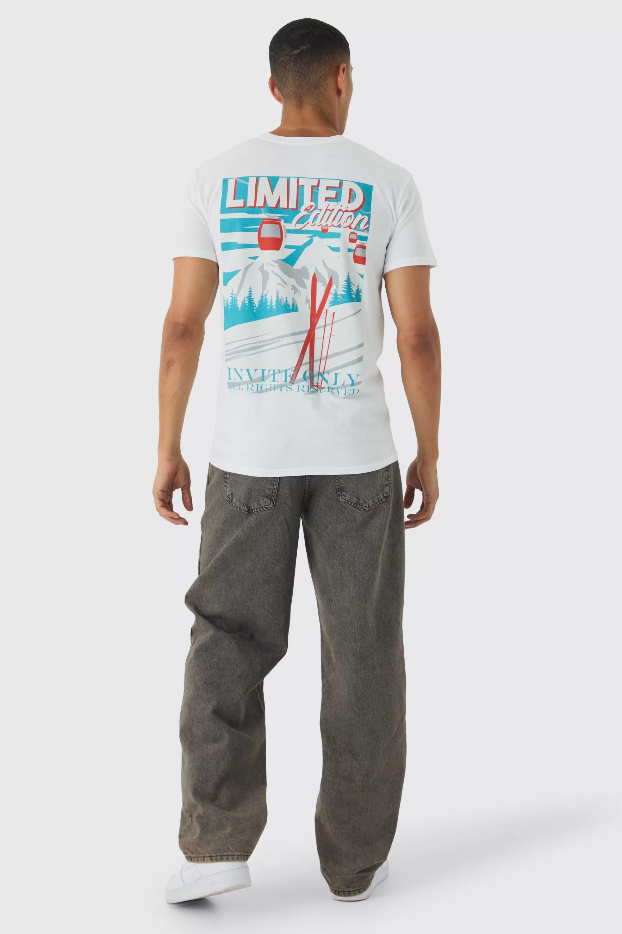 boohooMAN Regular Fit Limited Edition Ski Print T-Shirt | UK white Online
