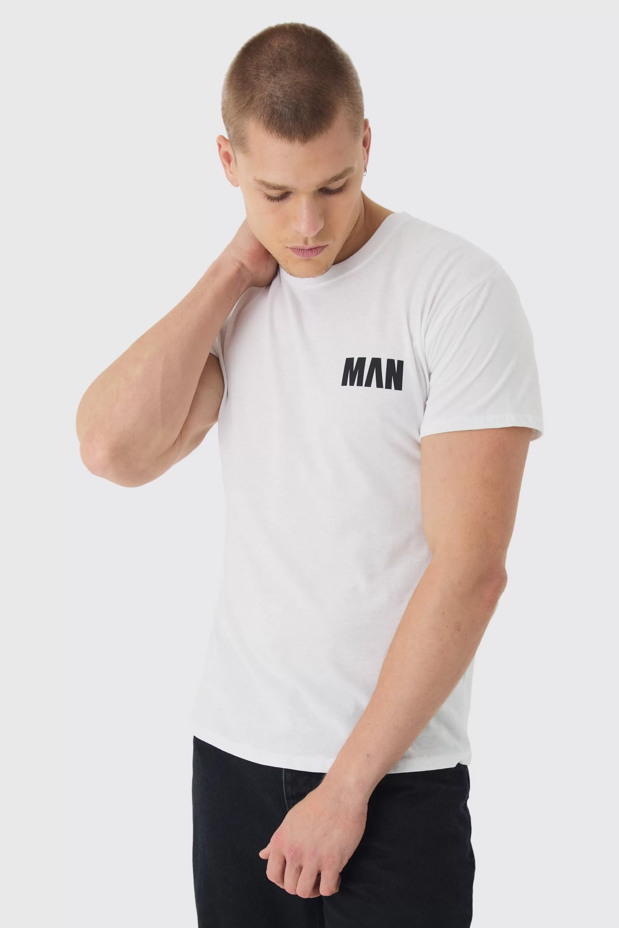 boohooMAN Regular Fit Man Ski Resort Print T-Shirt | UK white Discount
