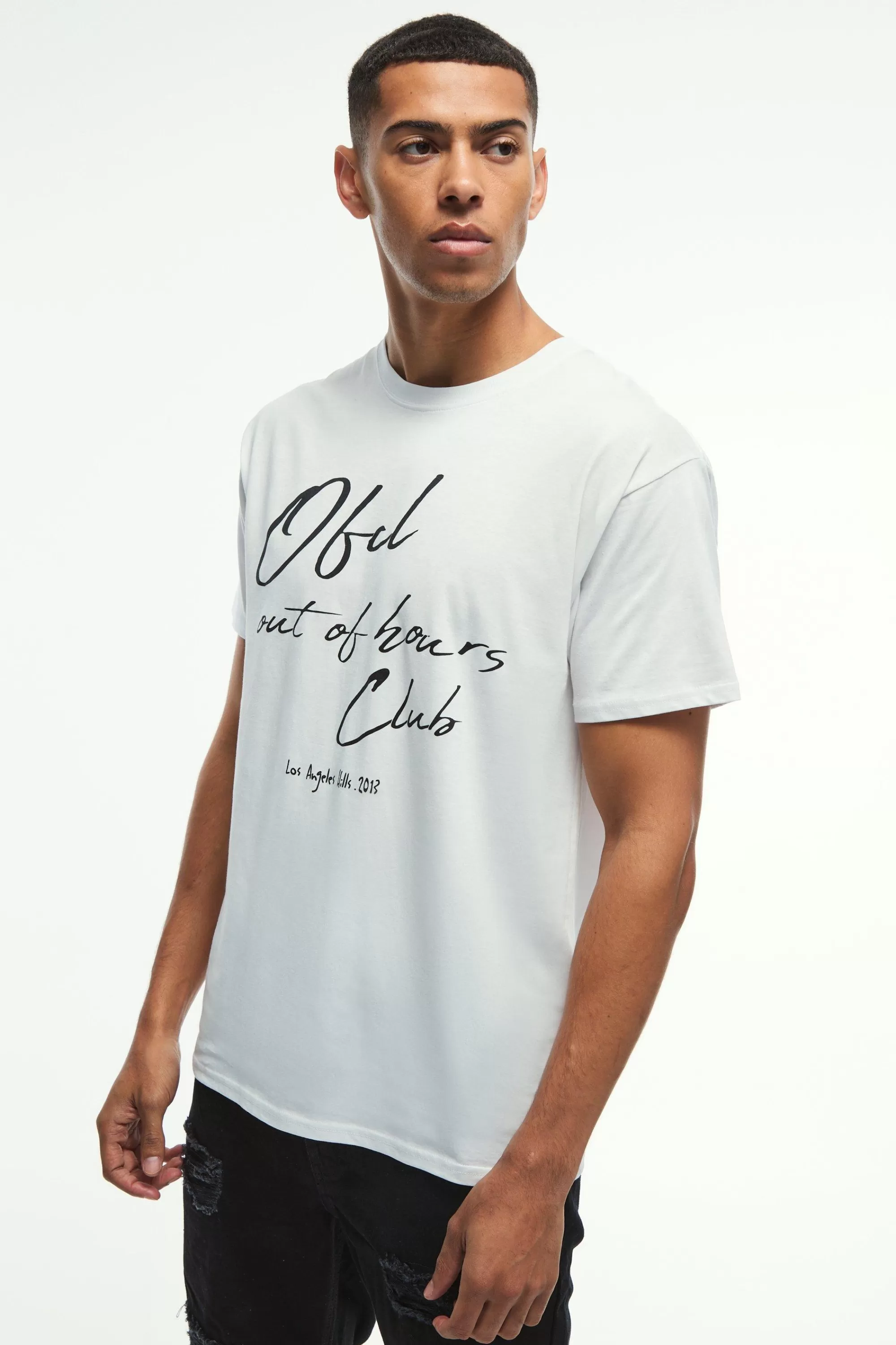 boohooMAN Regular Fit Out Of Hours Graphic T-Shirt | UK white Fashion