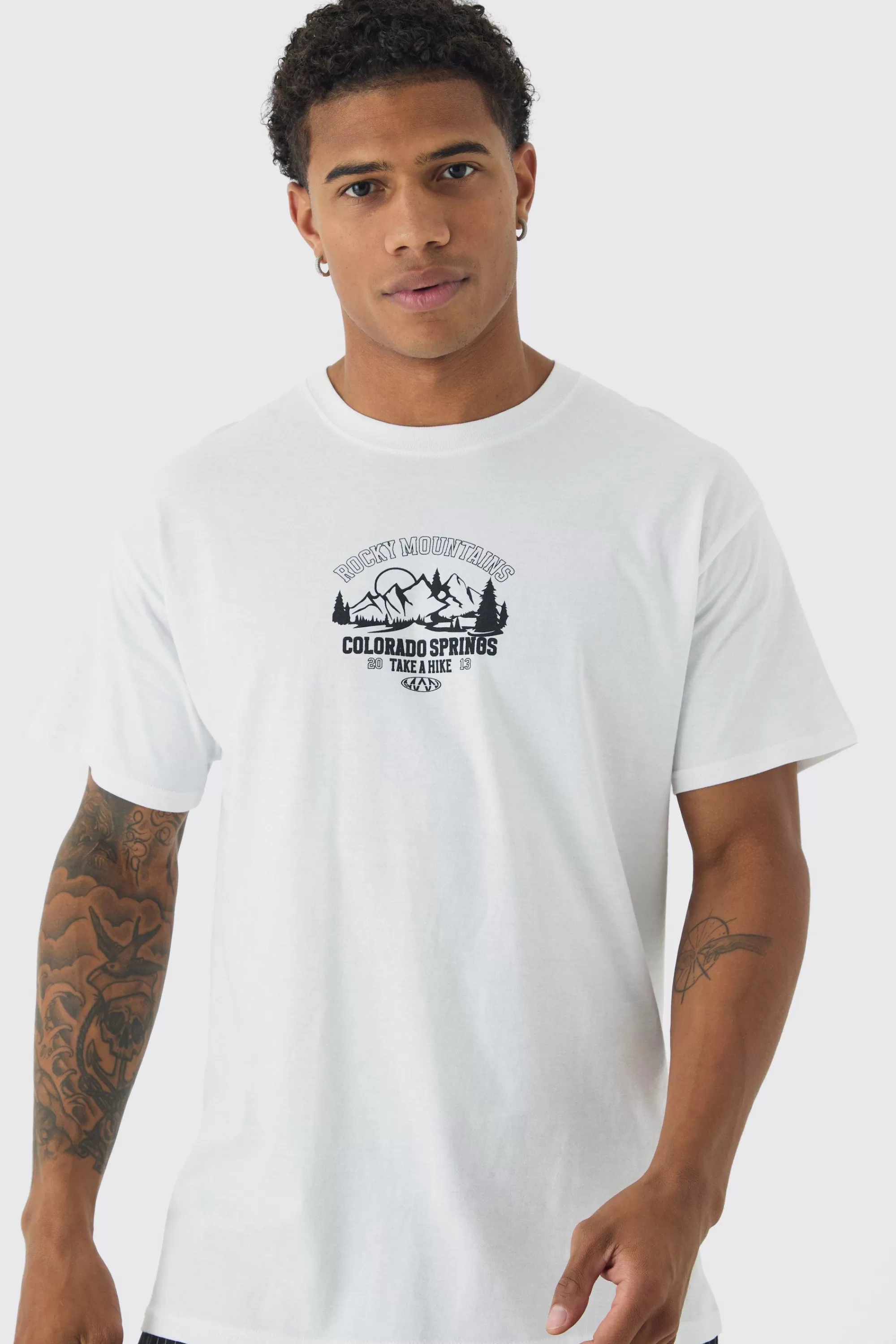 boohooMAN Regular Fit Rocky Mountains Graphic T-Shirt | UK white Online