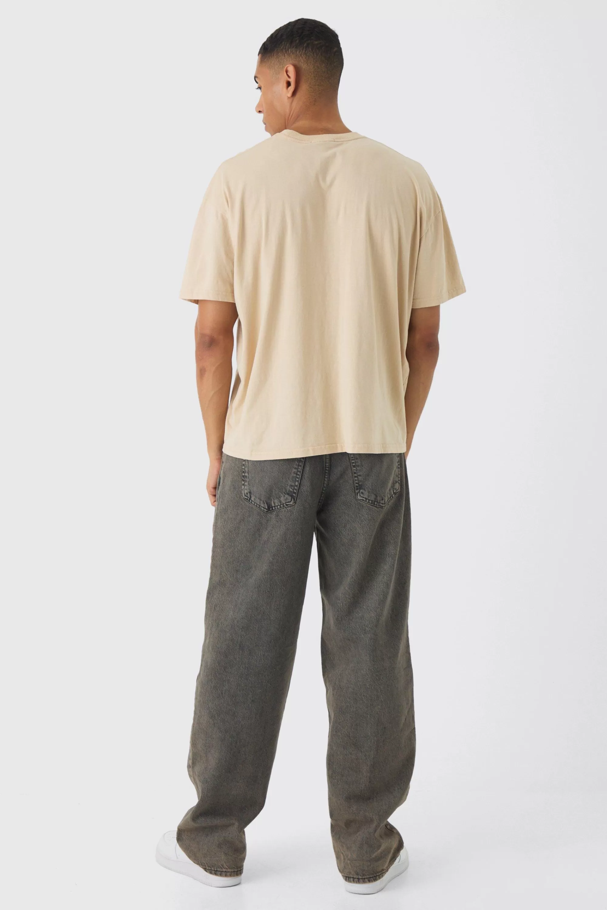 boohooMAN Regular Paint Splatter Washed T-Shirt | UK stone Online