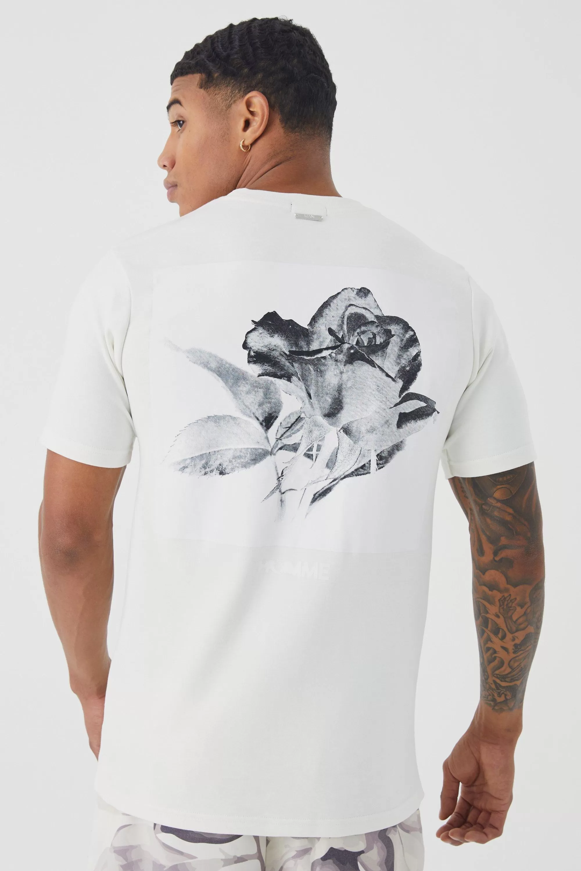 boohooMAN Slim Heavyweight Interlock Homme Graphic T-shirt | UK ecru Shop