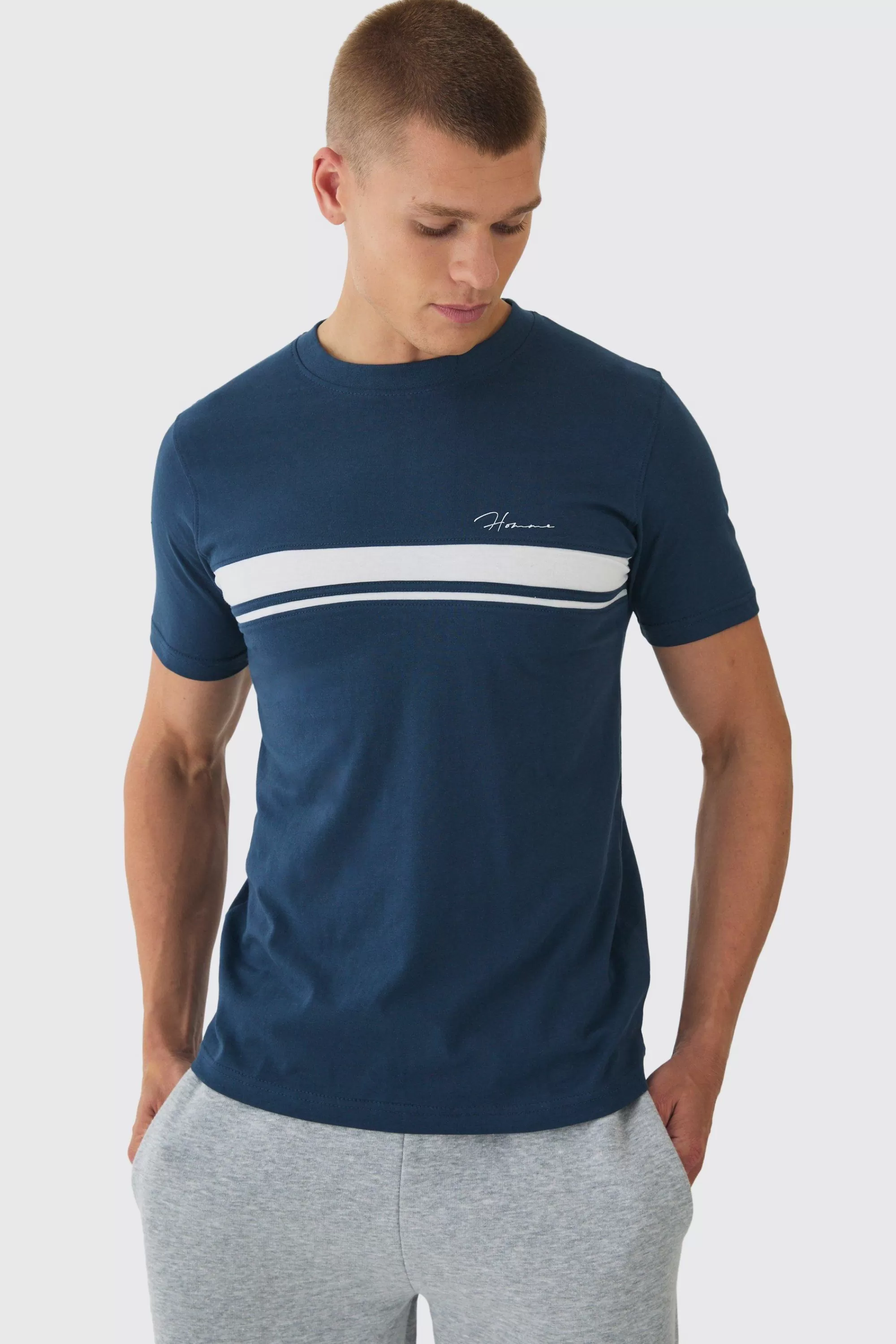 boohooMAN Slim Homme Script Colour Block T-shirt | UK navy Cheap