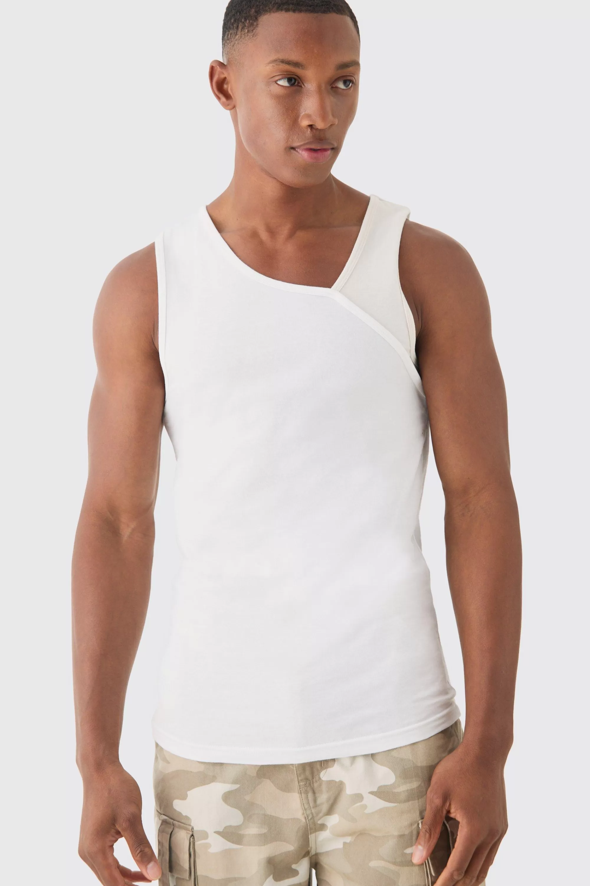 boohooMAN Slim Rib Contrast Panel Vest | UK white Clearance
