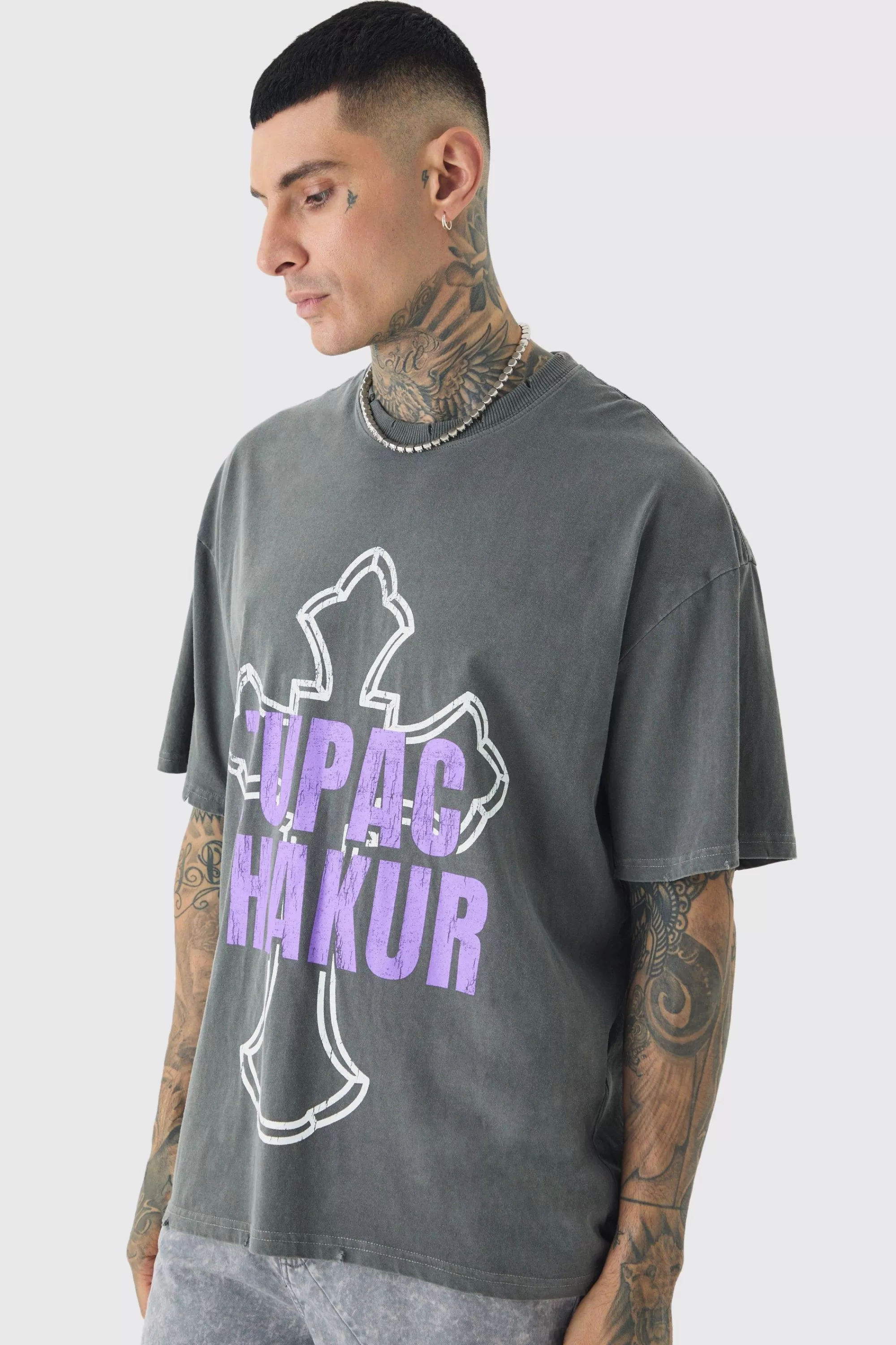 boohooMAN Tall 2 Pac Cross Printed License T-shirt In | UK grey Flash Sale