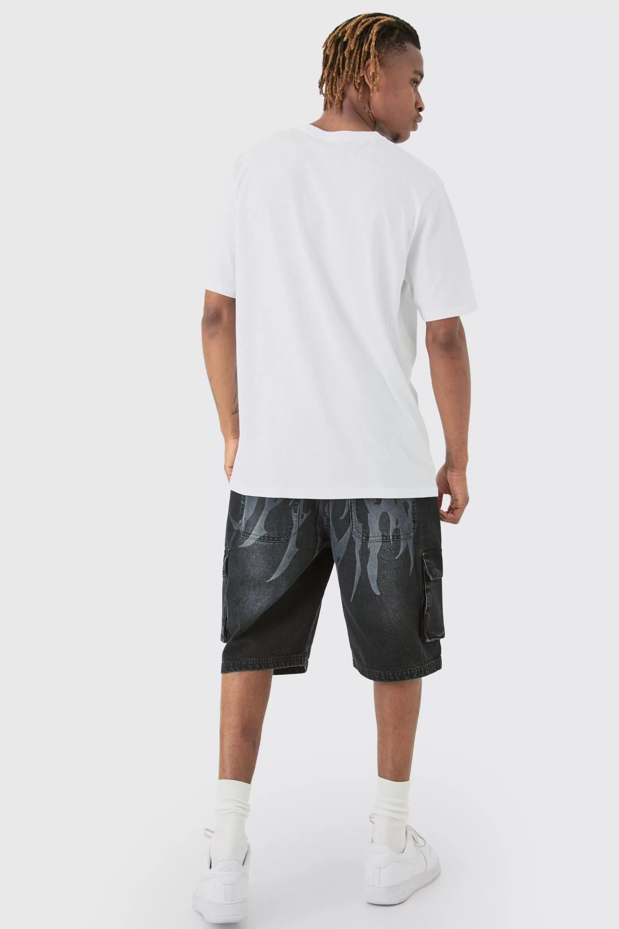 boohooMAN Tall B Graphic T-shirt In | UK white Sale