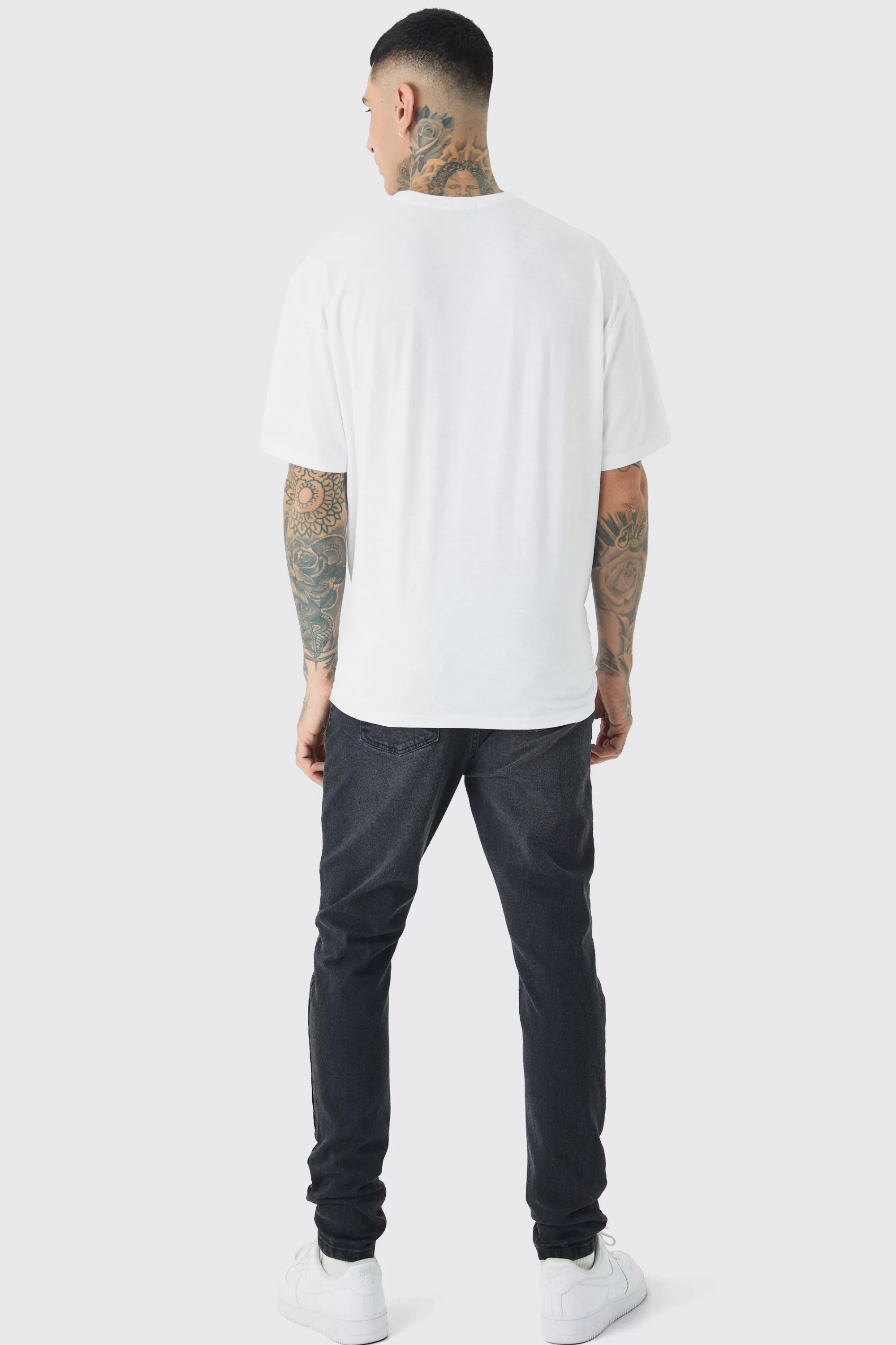 boohooMAN Tall Mono Placement Floral Printed T-shirt In | UK white Hot