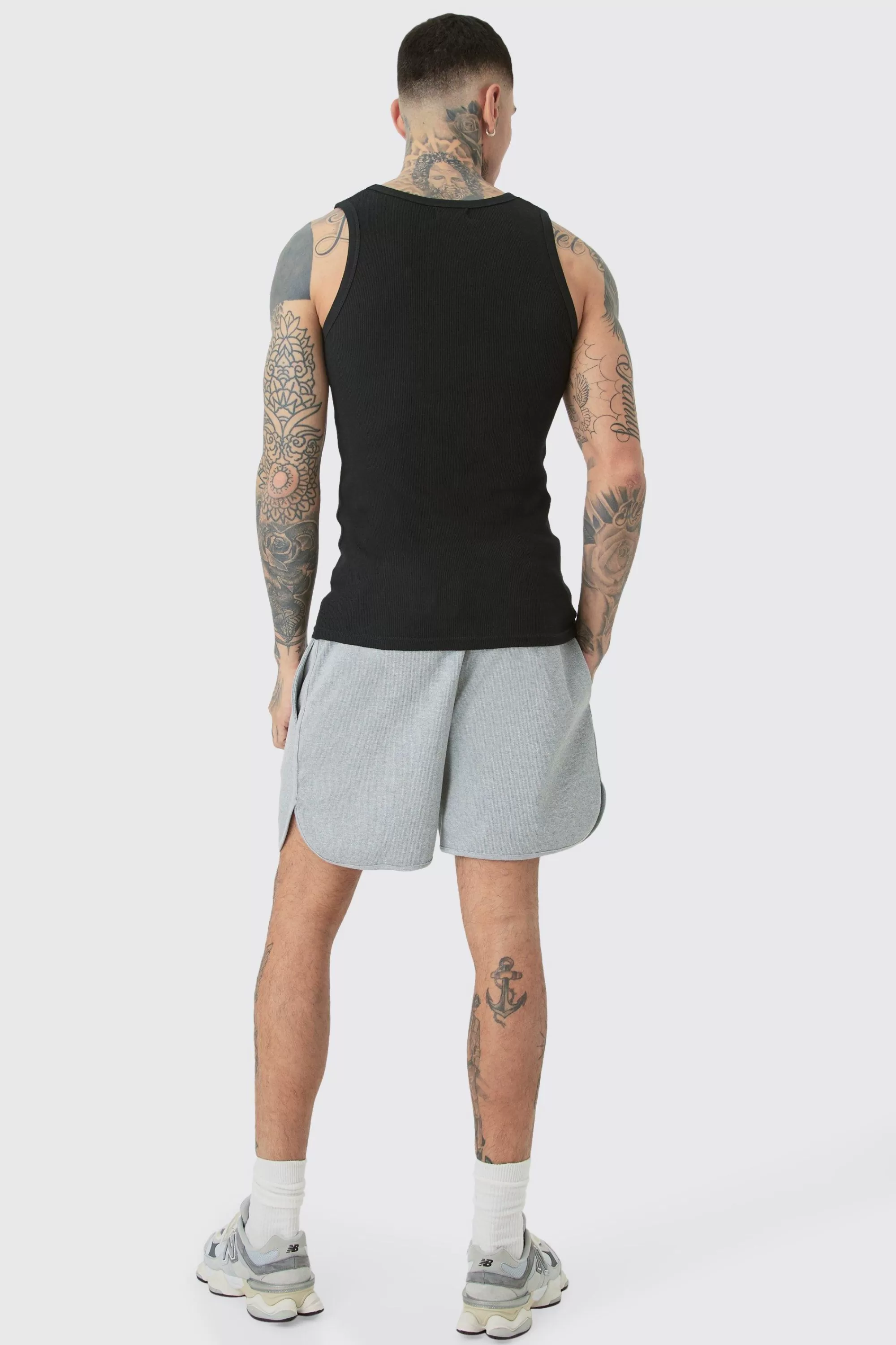 boohooMAN Tall Muscle Fit Vest | UK Clearance