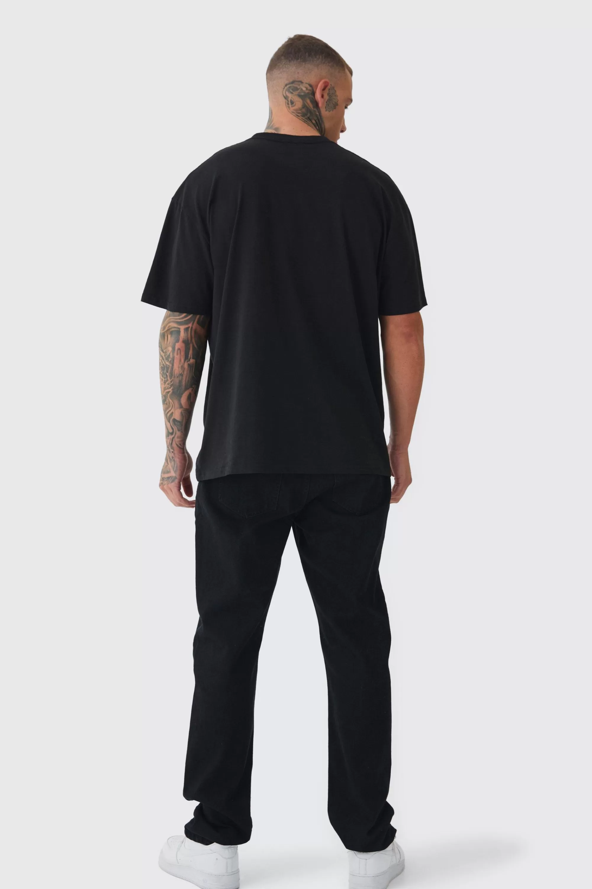 boohooMAN Tall OFCL Lips Printed T-shirt In | UK black Store