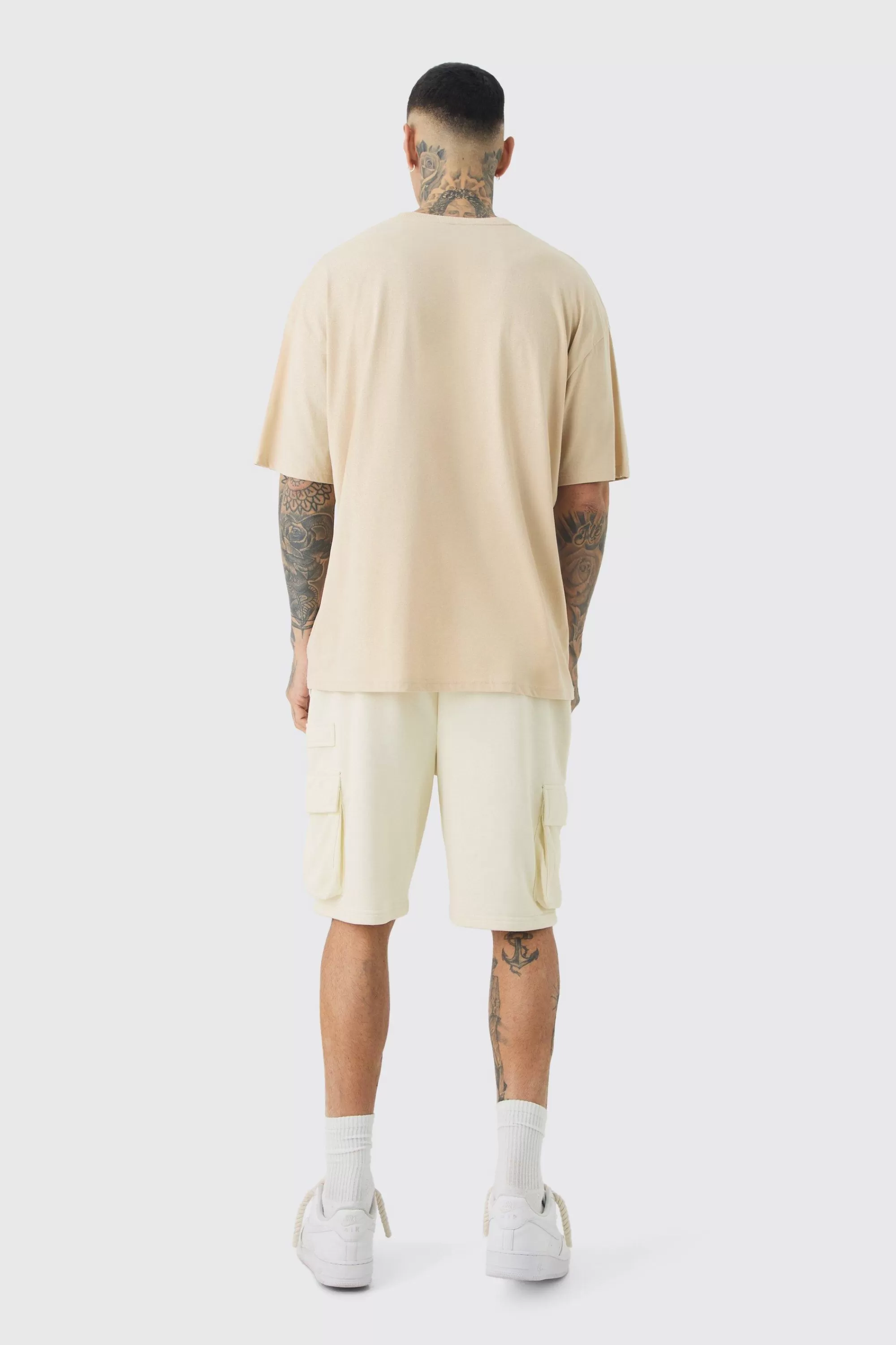 boohooMAN Tall Oversized Boston Varsity Print T-shirt | UK sand Online