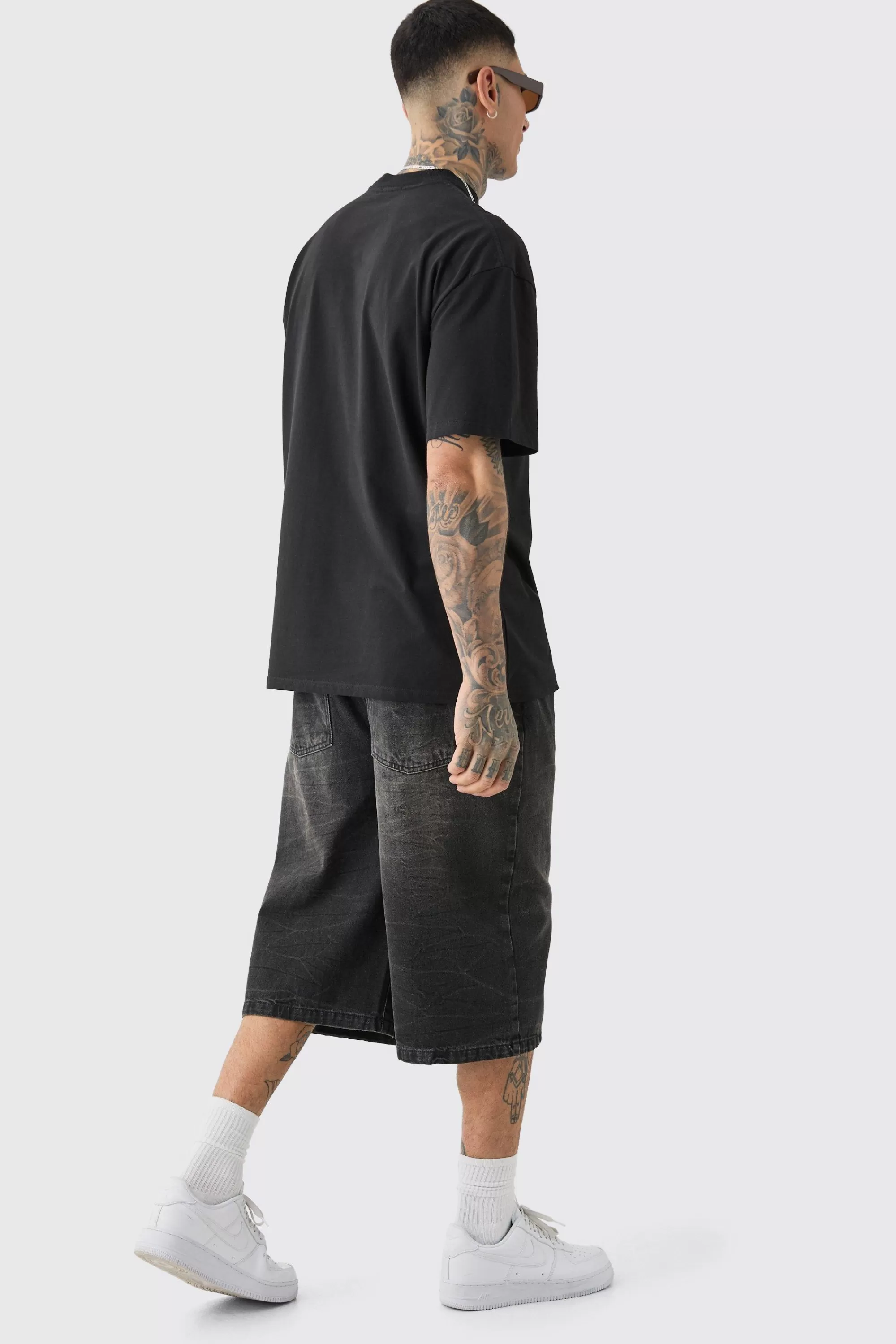 boohooMAN Tall Oversized Extended Neck Abstract Floral Print T-shirt | UK black Best