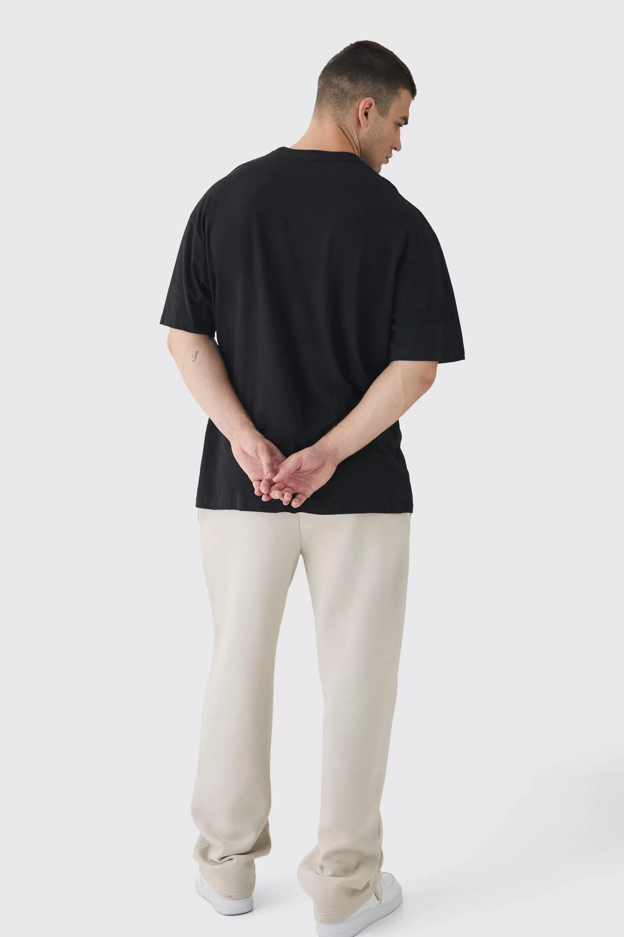 boohooMAN Tall Oversized Extended Neck Pour Homme Puff Print T-Shirt | UK black Outlet