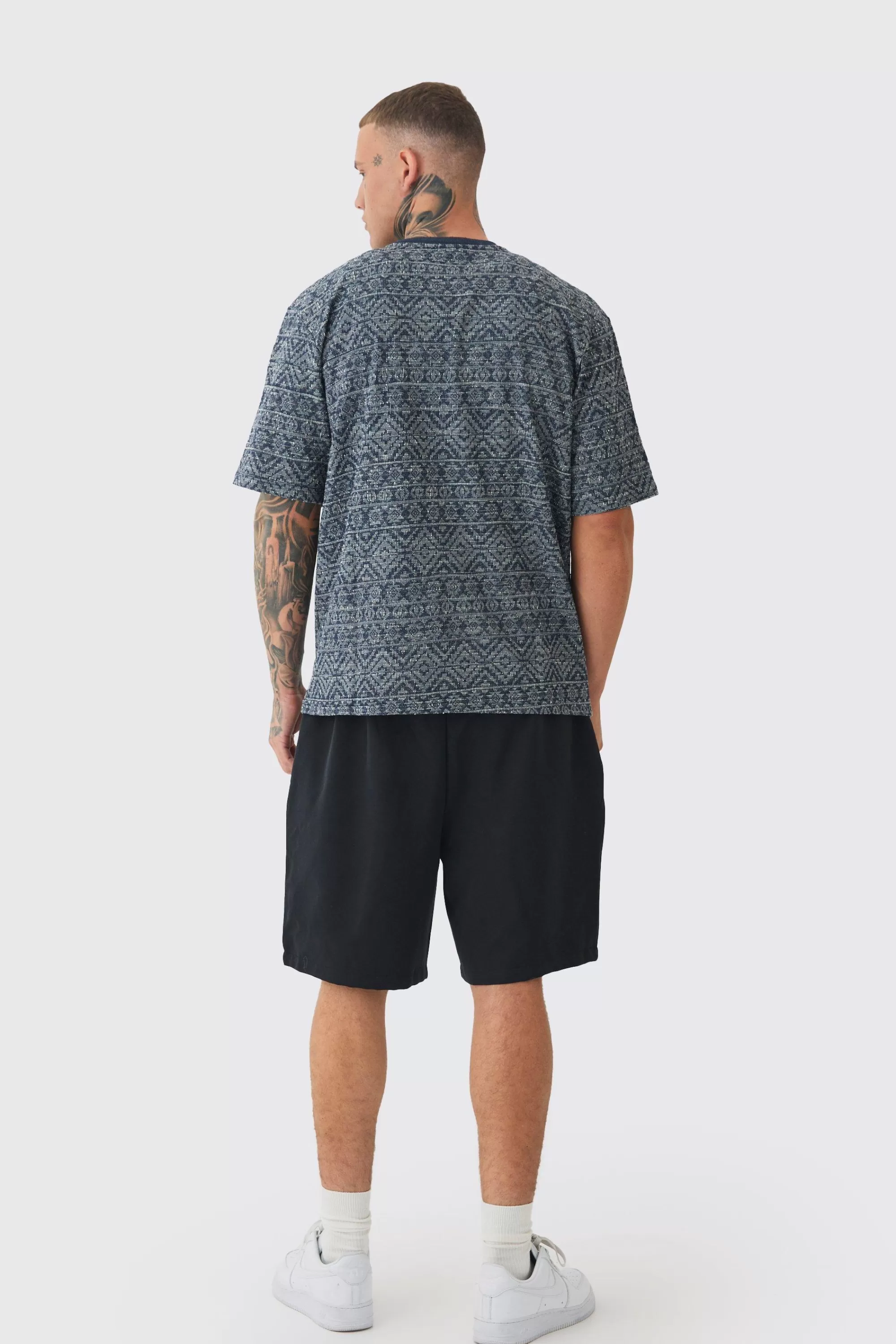 boohooMAN Tall Oversized Jacquard Abstract T-shirt | UK navy Best