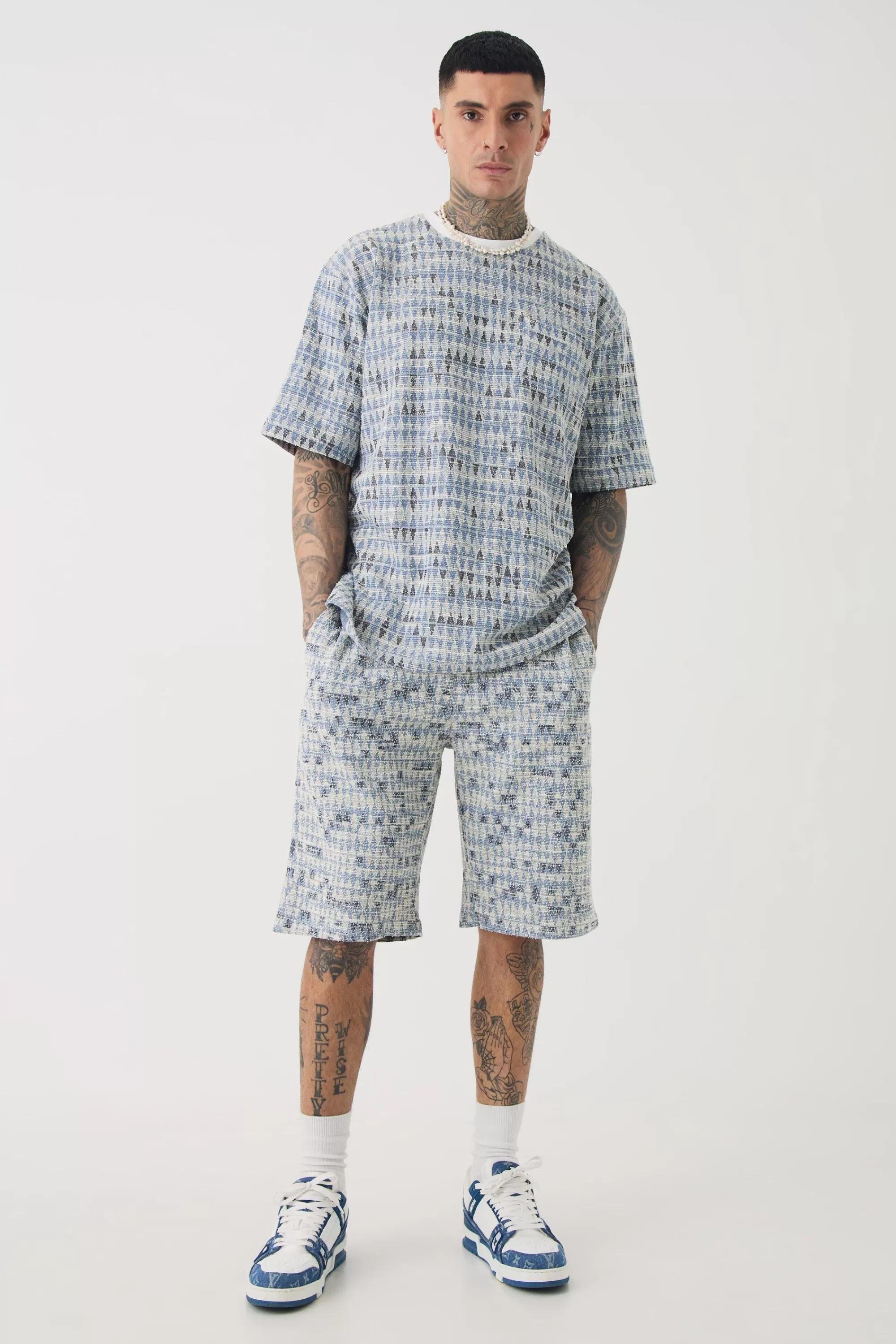 boohooMAN Tall Oversized Jacquard Geo T-shirt | UK blue Shop