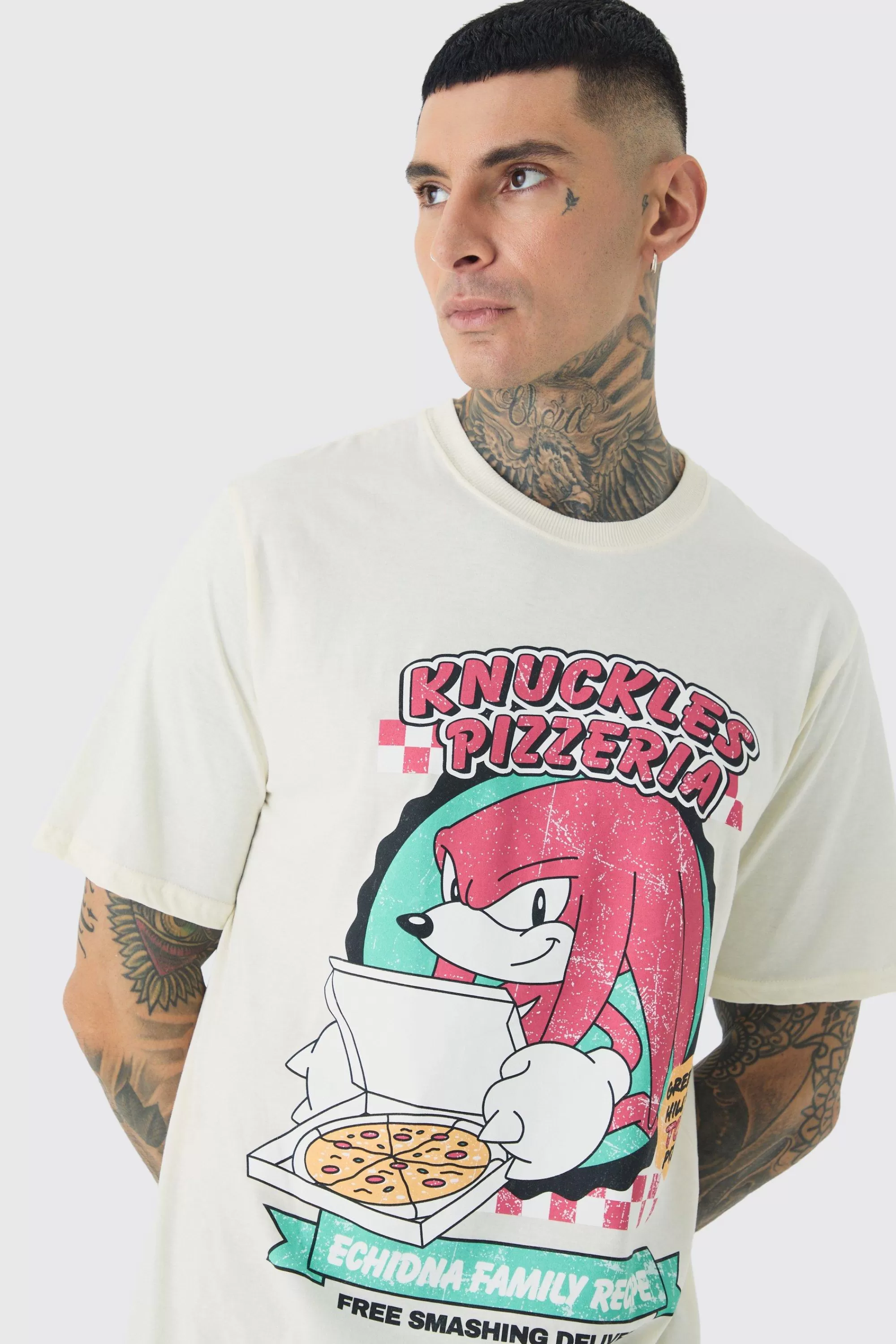boohooMAN Tall Sonic Knuckles License Print T-shirt In White | UK ecru Best