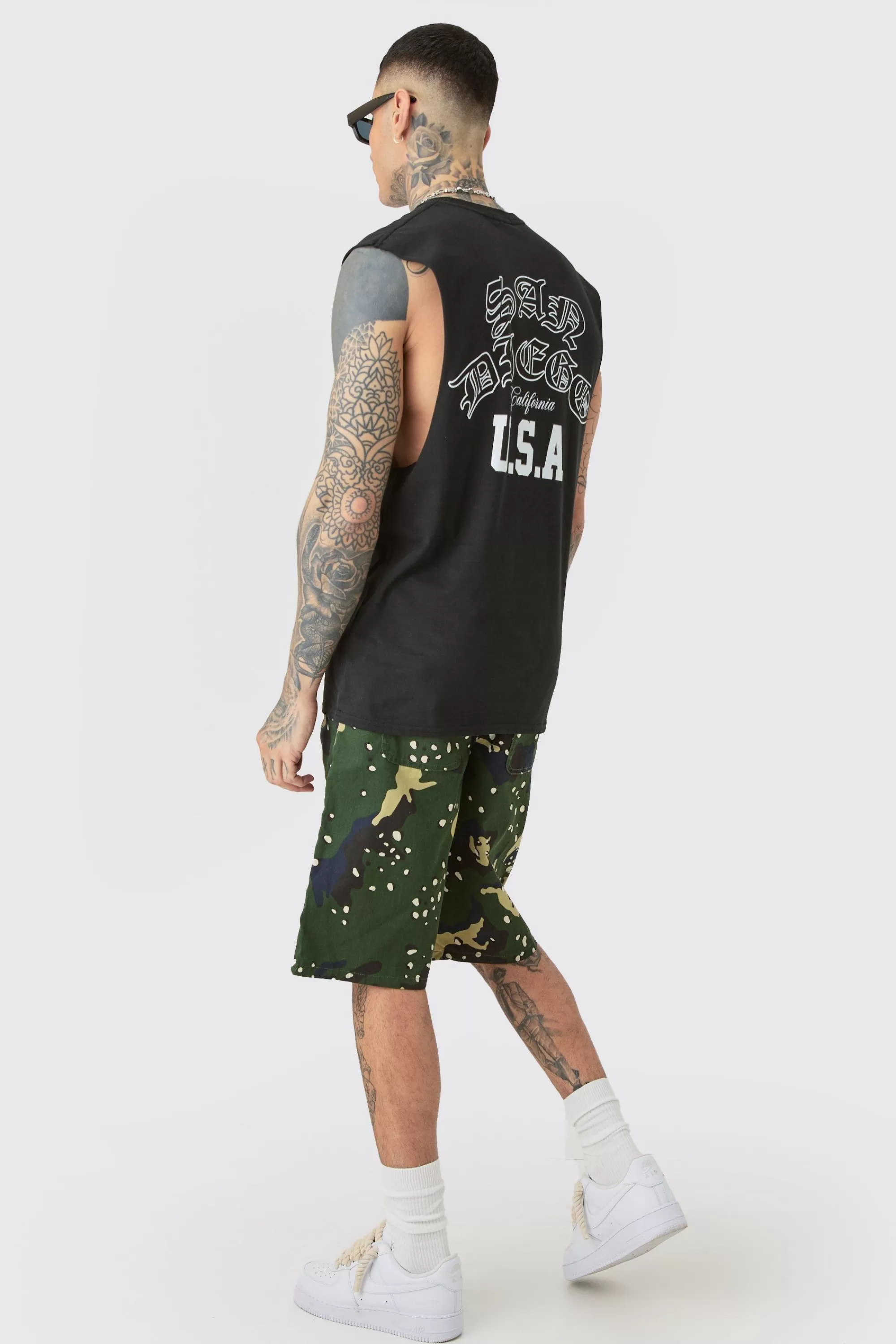 boohooMAN Tall Varsity San Diego Backprint Tank In | UK black Best Sale