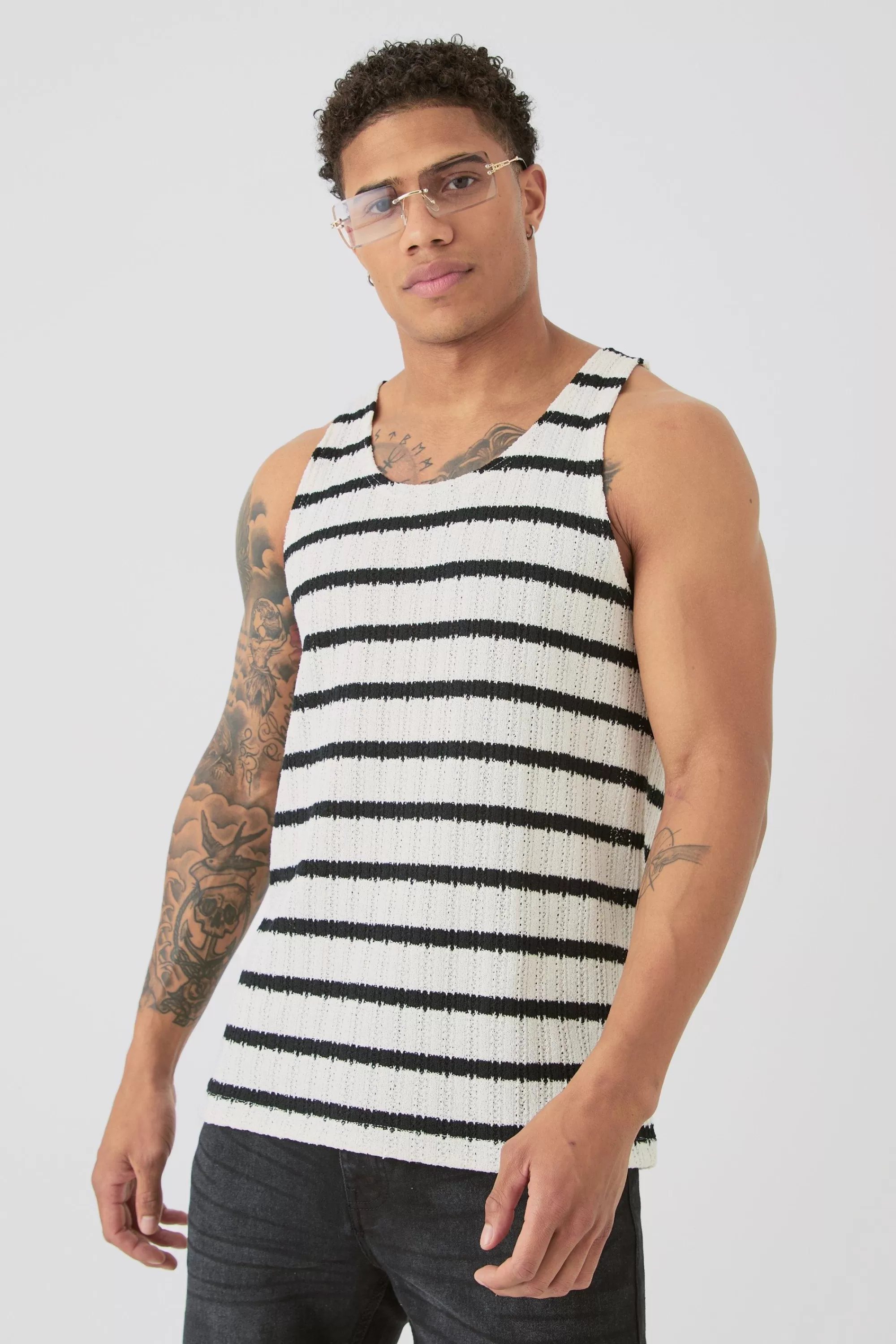 boohooMAN Textured Striped Vest | UK black Clearance