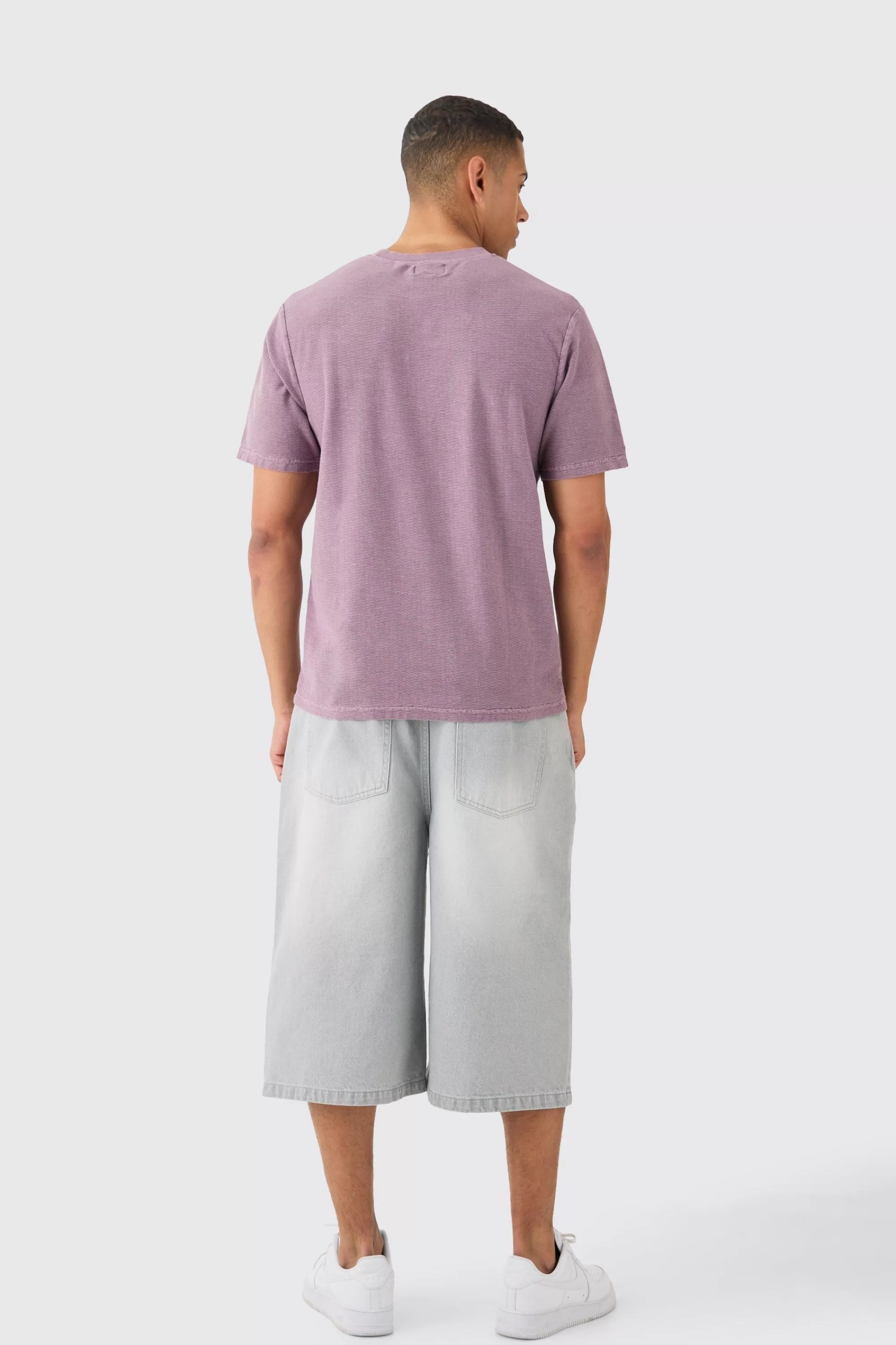 boohooMAN Textured Washed T-shirt | UK mauve Clearance