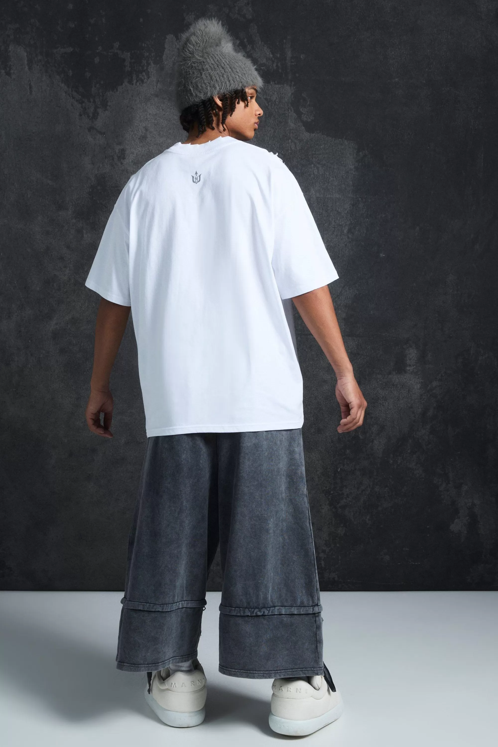 boohooMAN Trippie Redd Oversized Extended Neck Heavyweight Sorry T-shirt | UK white Best