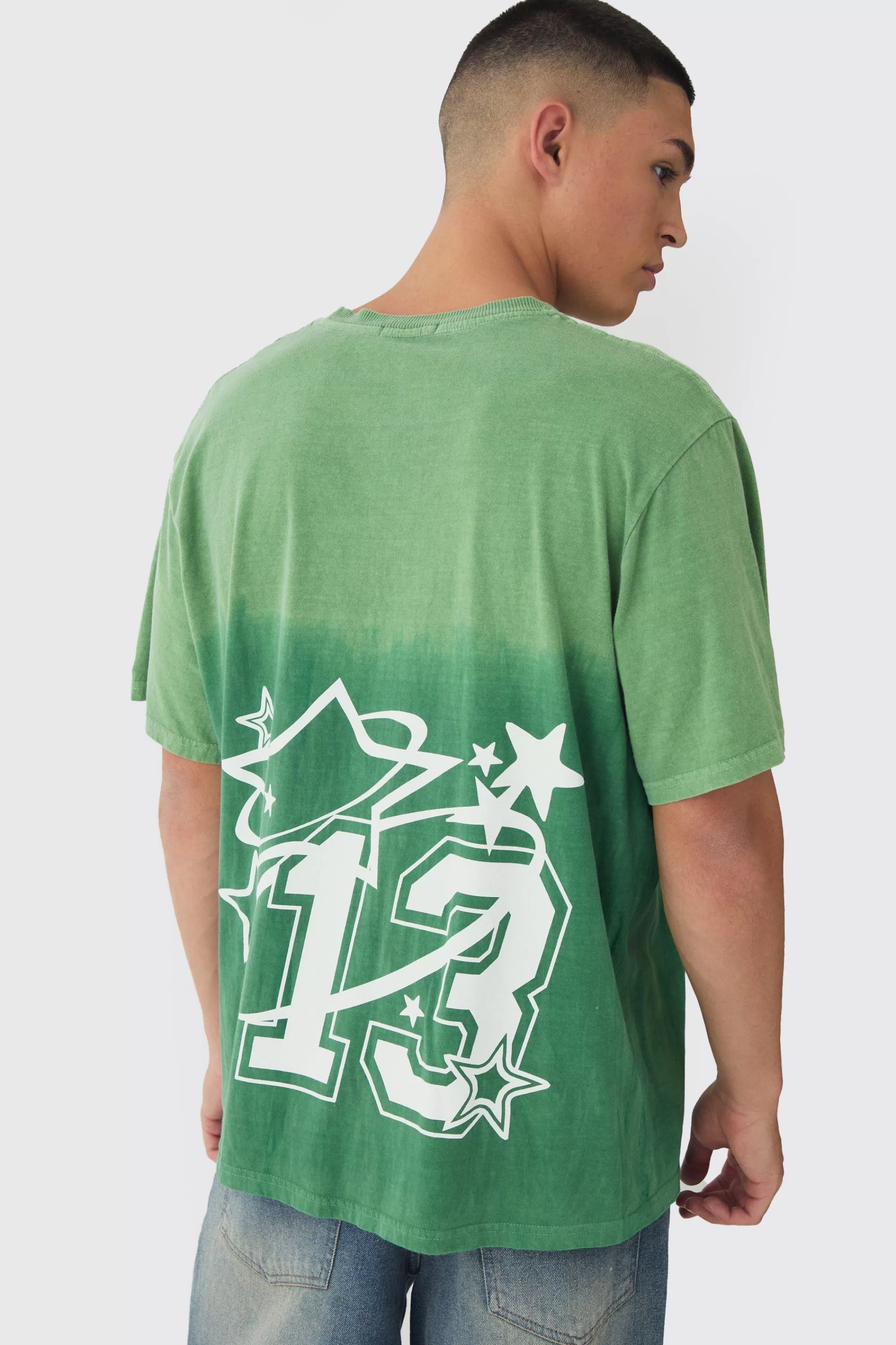 boohooMAN Washed 13 Star Printed T-Shirt | UK green Shop