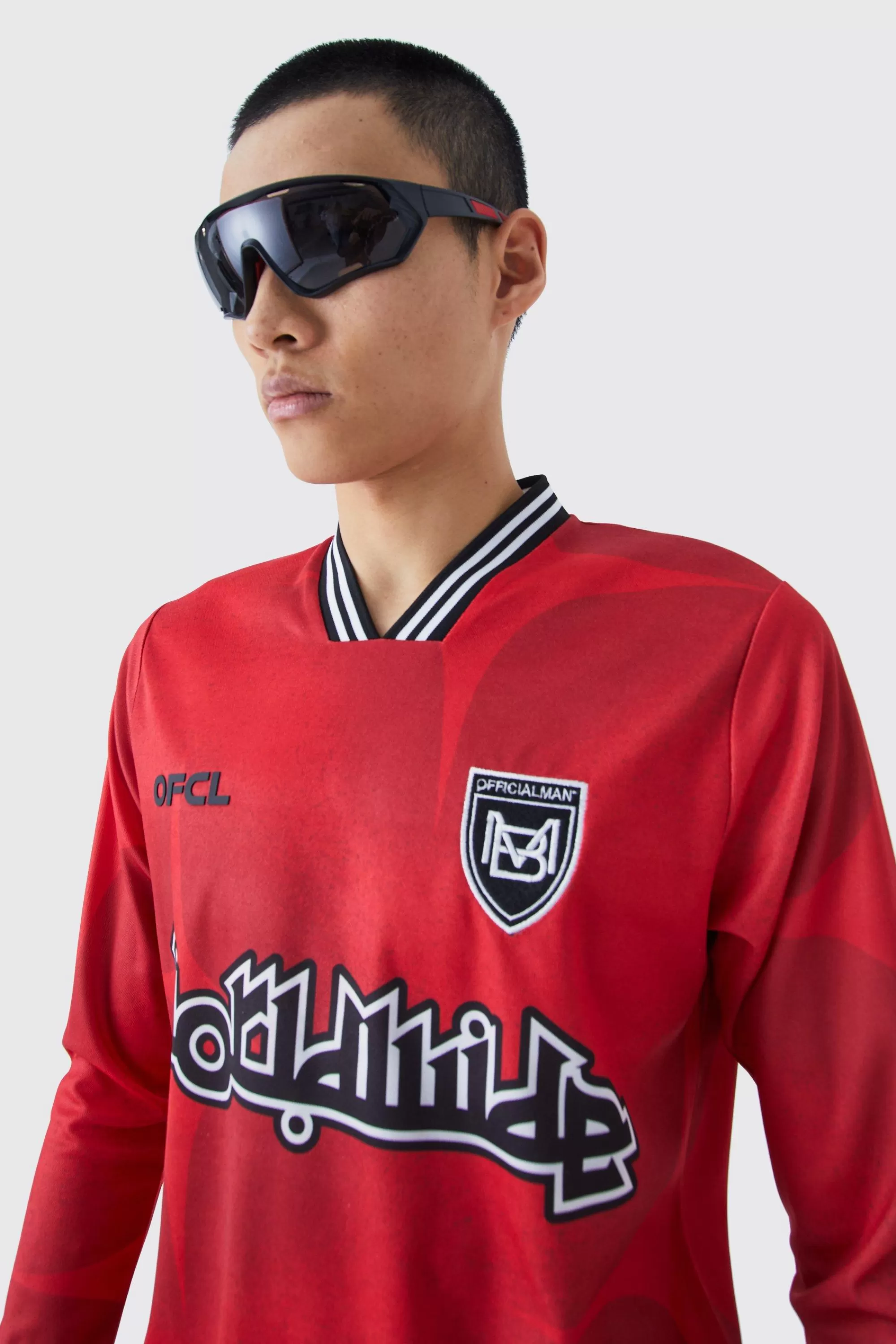 boohooMAN Worldwide Long Sleeve Football Shirt | UK red Outlet